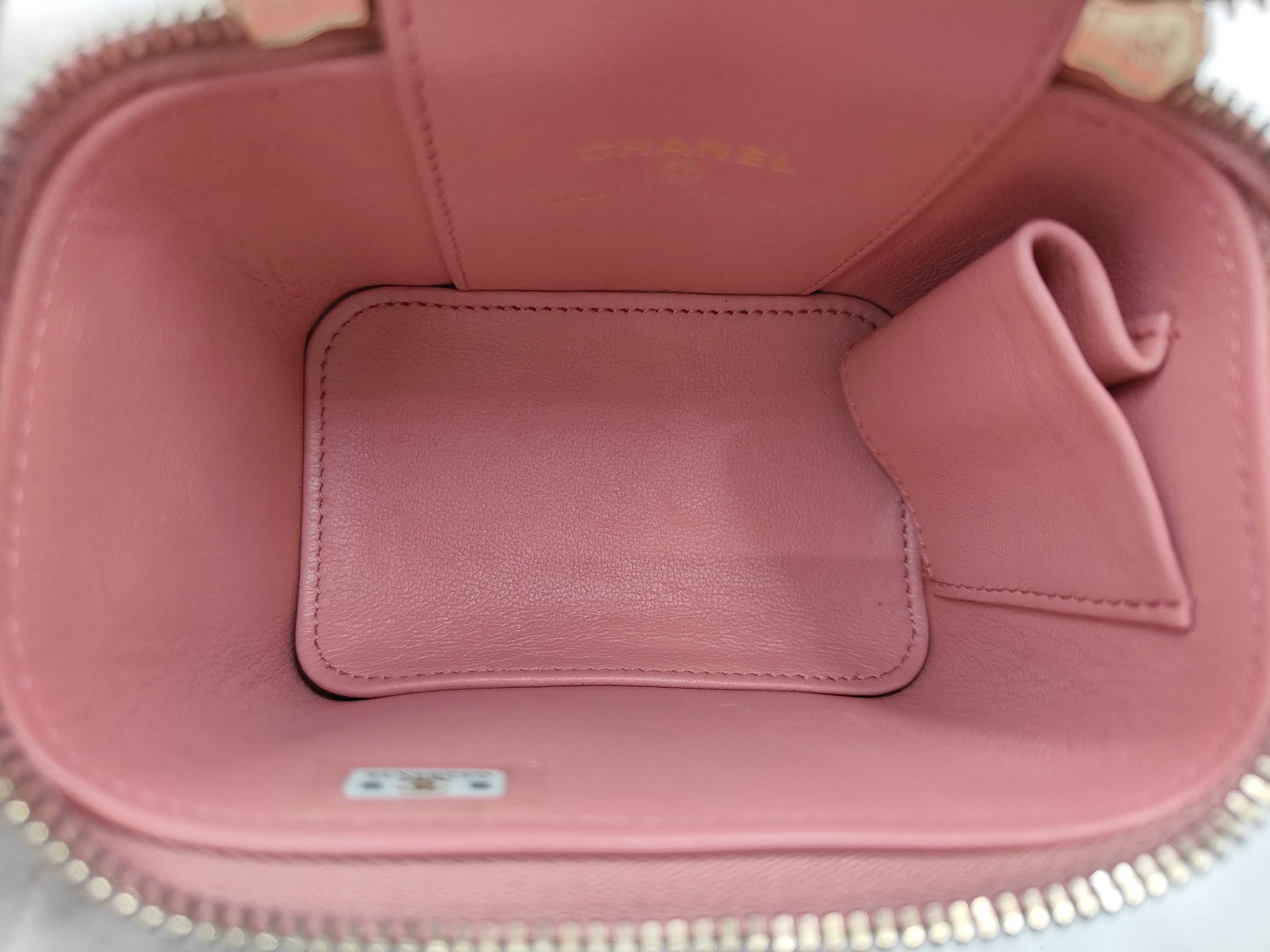 Matelassé Vanity Bag, Pink, Gold Hardware, Random Serial Number, Shoulder Bag — view 12
