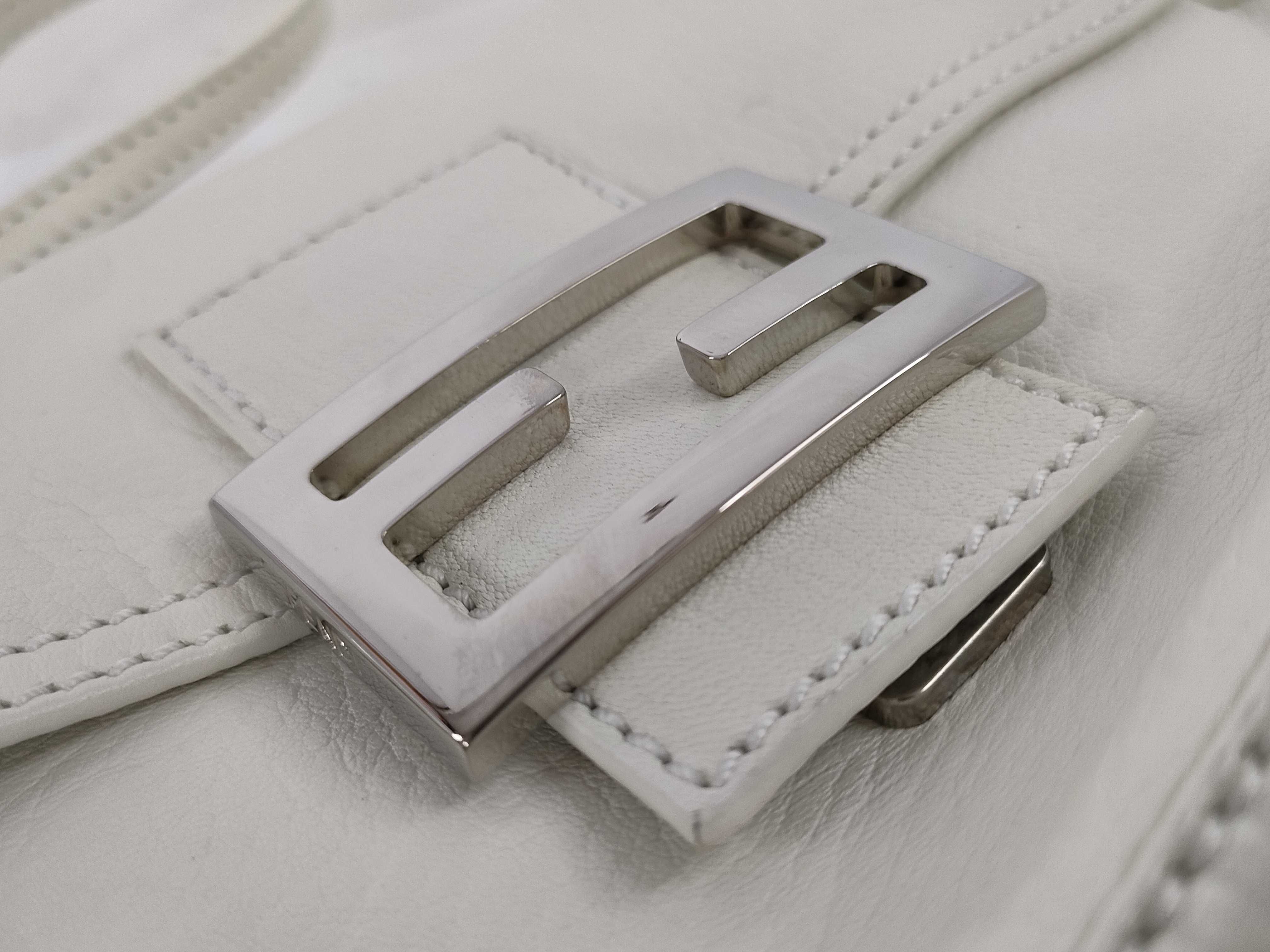 Mamma Fendi Mamma White Mini Handbag — view 15