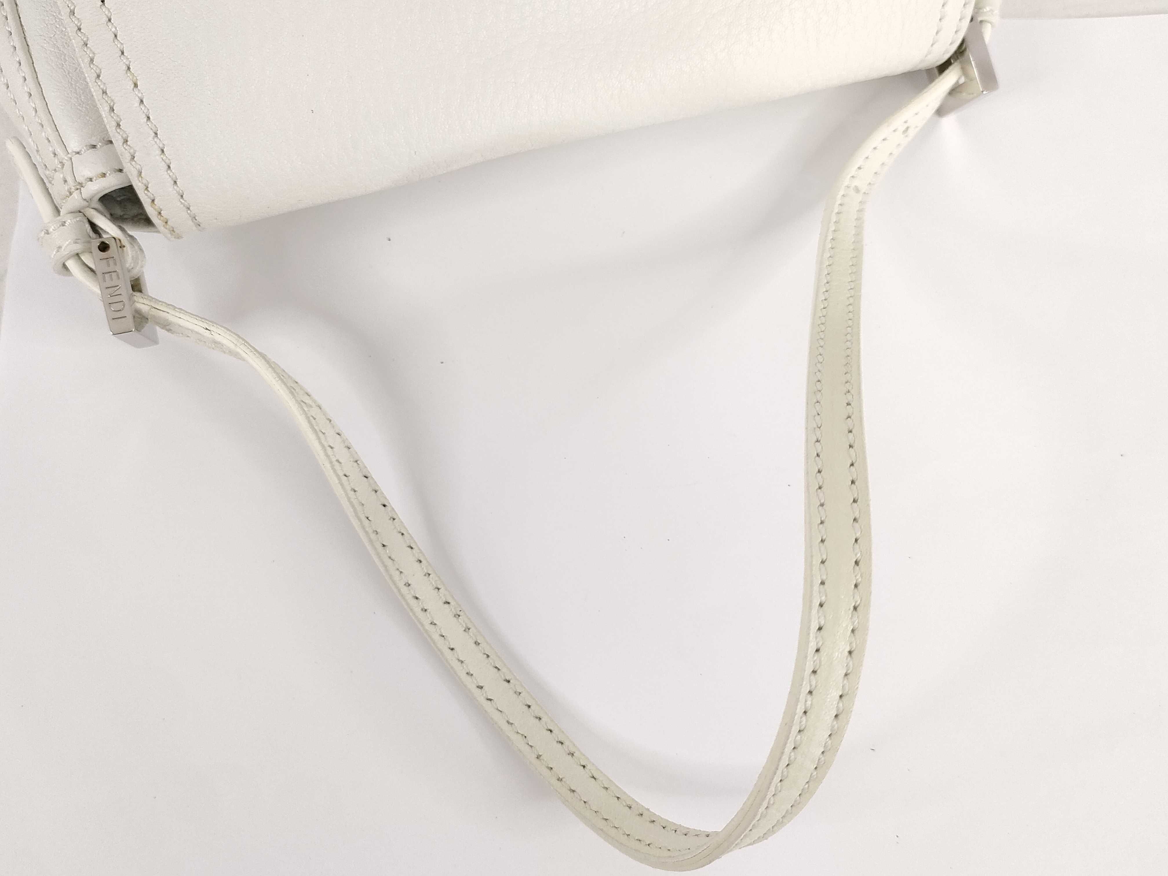 Mamma Fendi Mamma White Mini Handbag — view 3