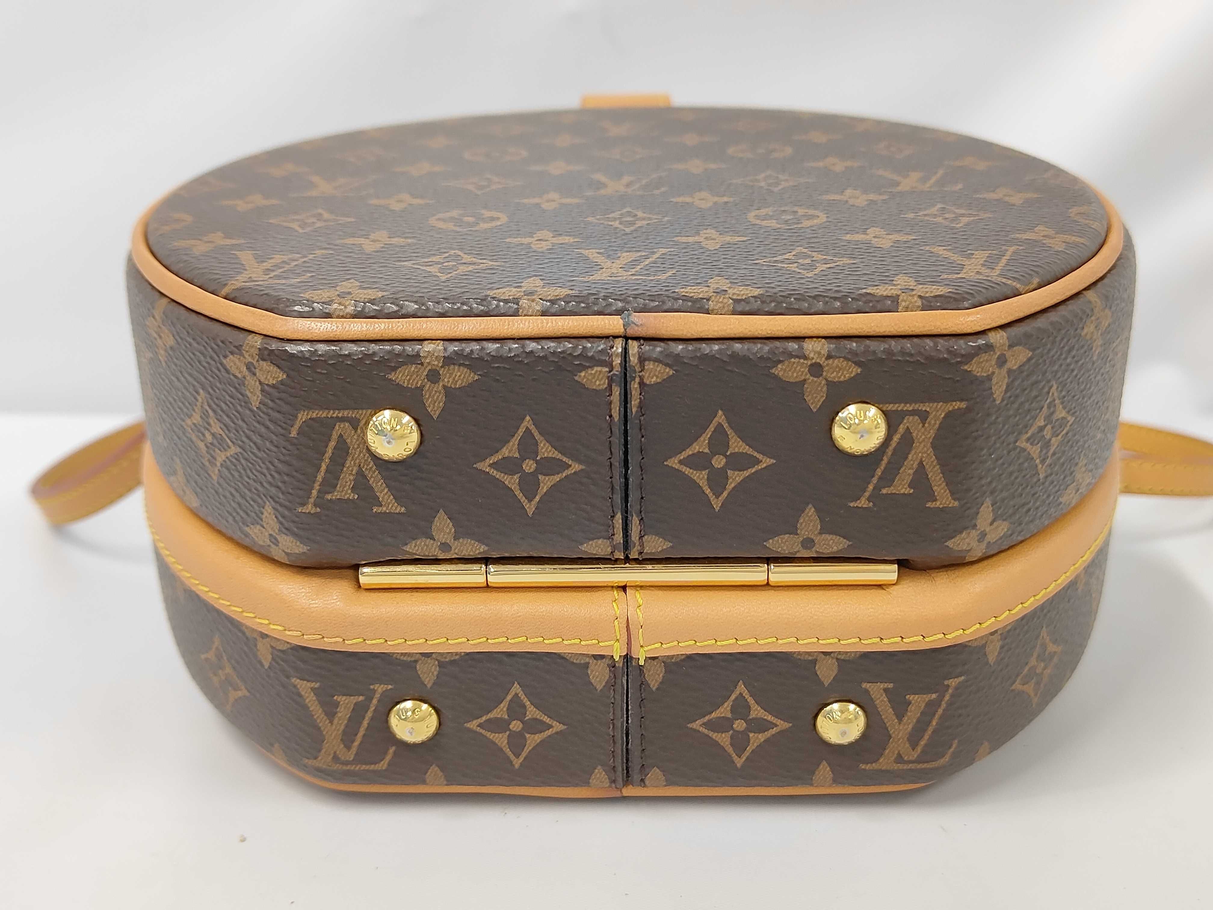 Petite Boite Chapeau M43514 Shoulder Bag — view 3
