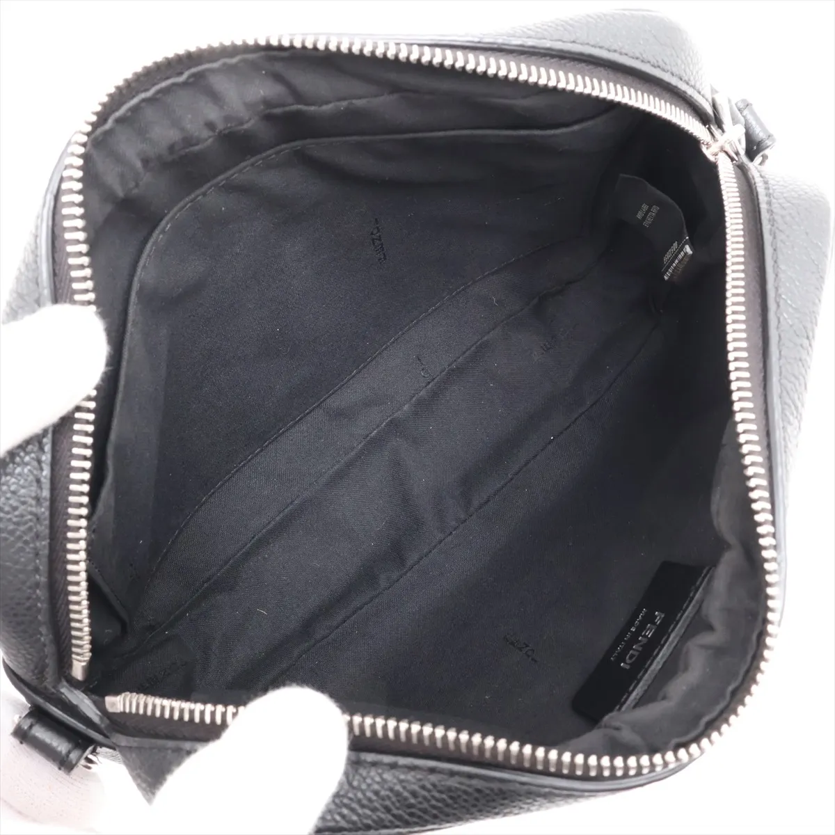 Cam 7M0286 Leather Shoulder Bag, Black — view 6