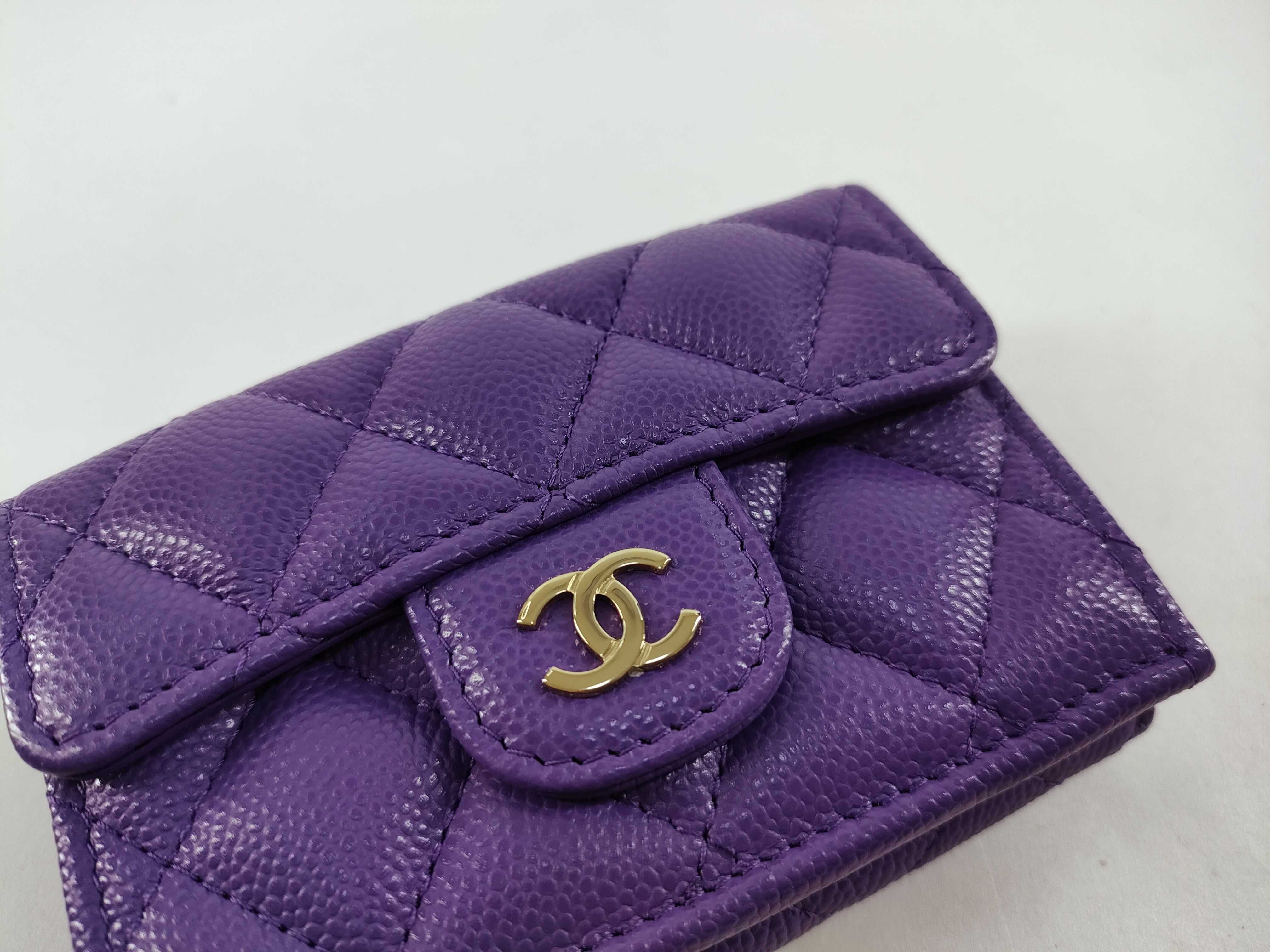 Caviar Skin Coco Mark Compact Wallet — view 15