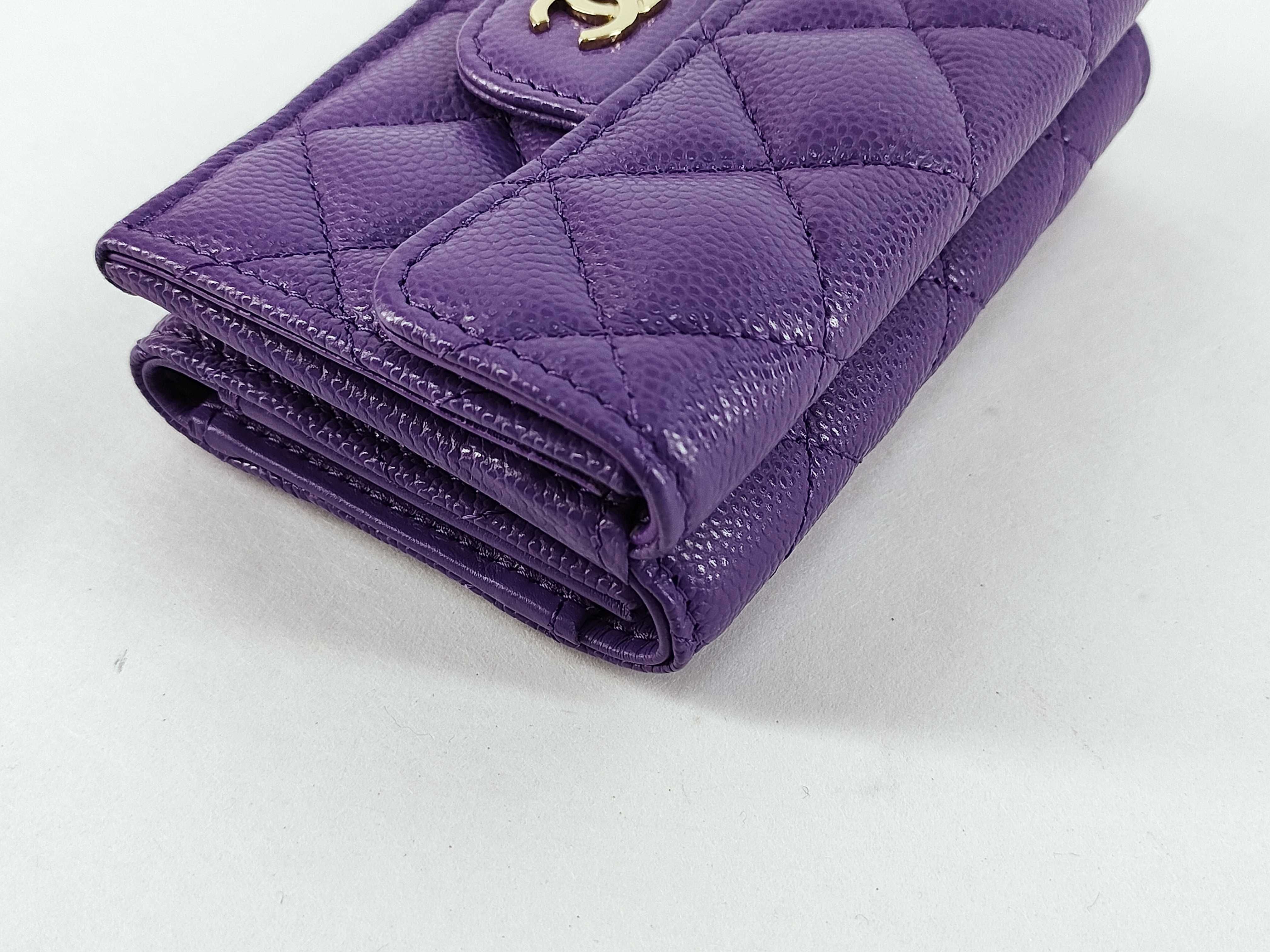 Caviar Skin Coco Mark Compact Wallet — view 3