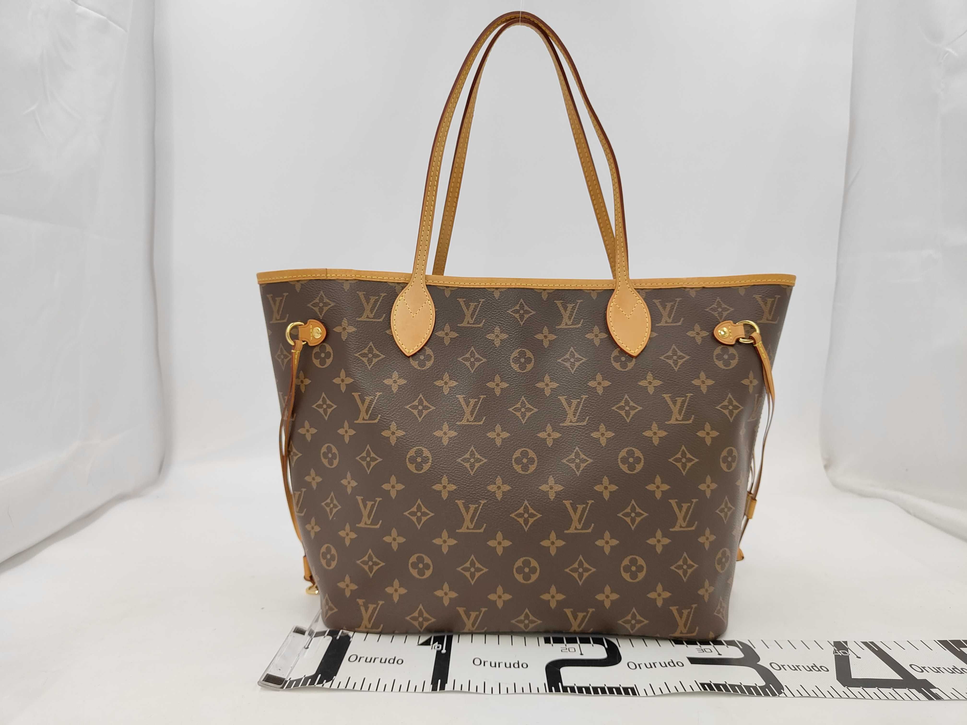Monogram M40995 Monogram Neverfull MM Tote Bag — view 2