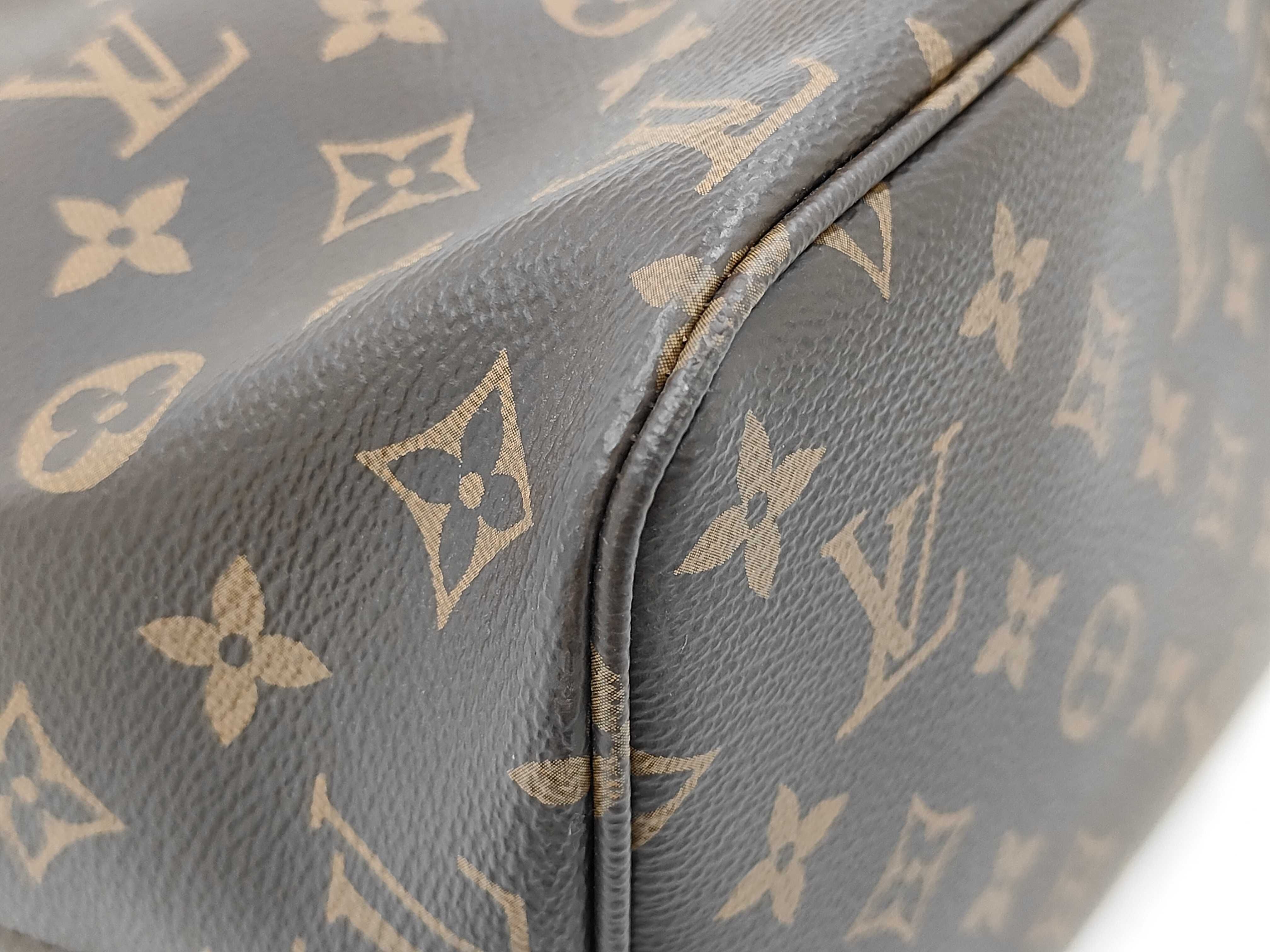 Monogram M40995 Monogram Neverfull MM Tote Bag — view 4