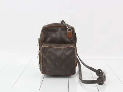 Danube (older model) shoulder bag