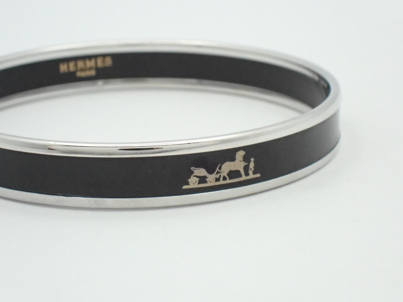 Caleche PM Silver Bracelet/Bangle, Wrist size approximately 21.5 cm — view 3
