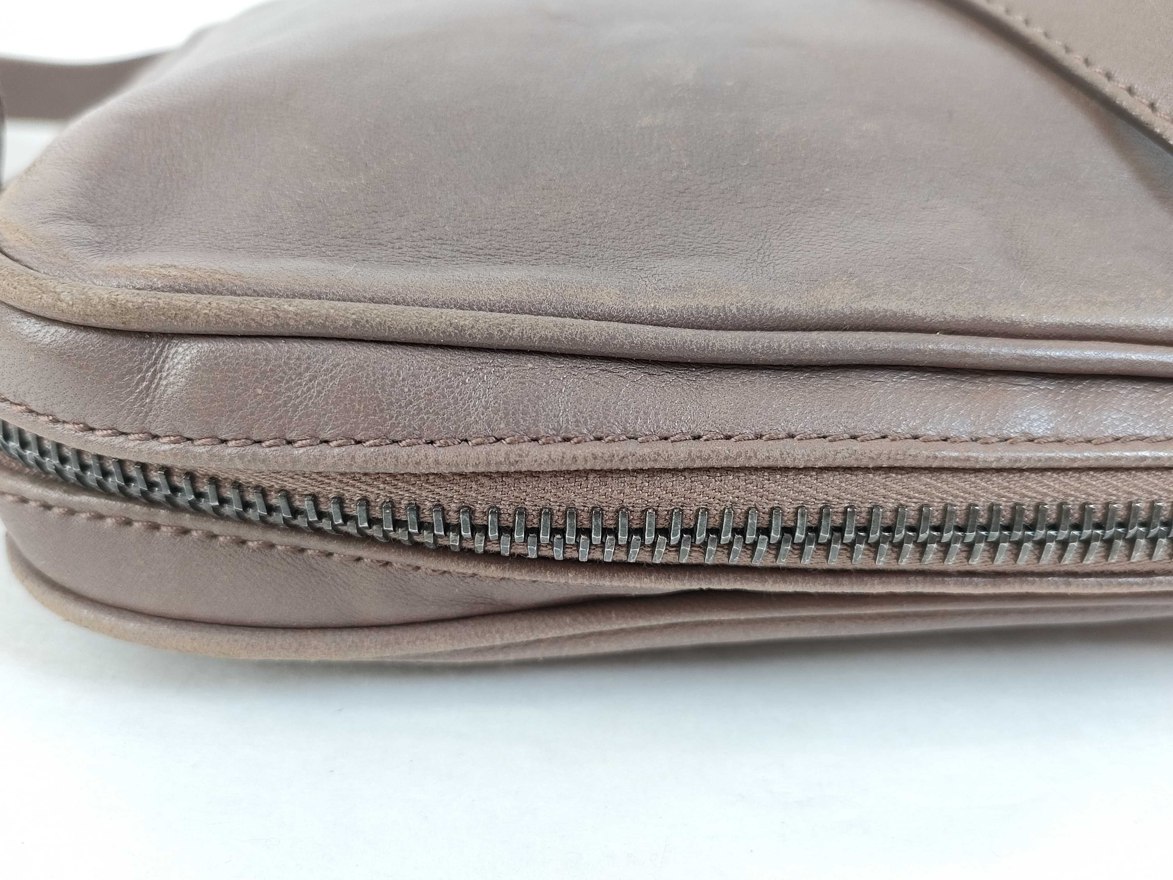 Intrecciato Bottega Veneta Shoulder Bag — view 8