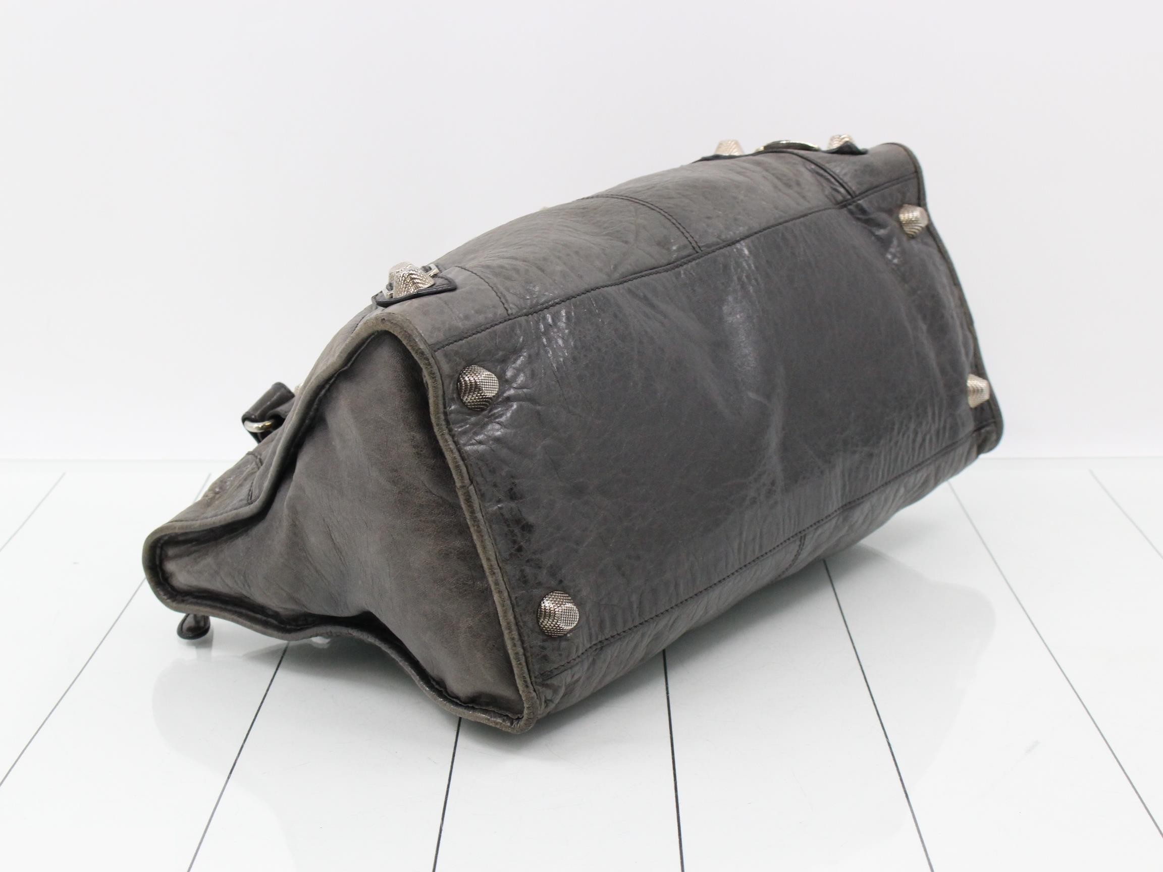 Classic handbag — view 5