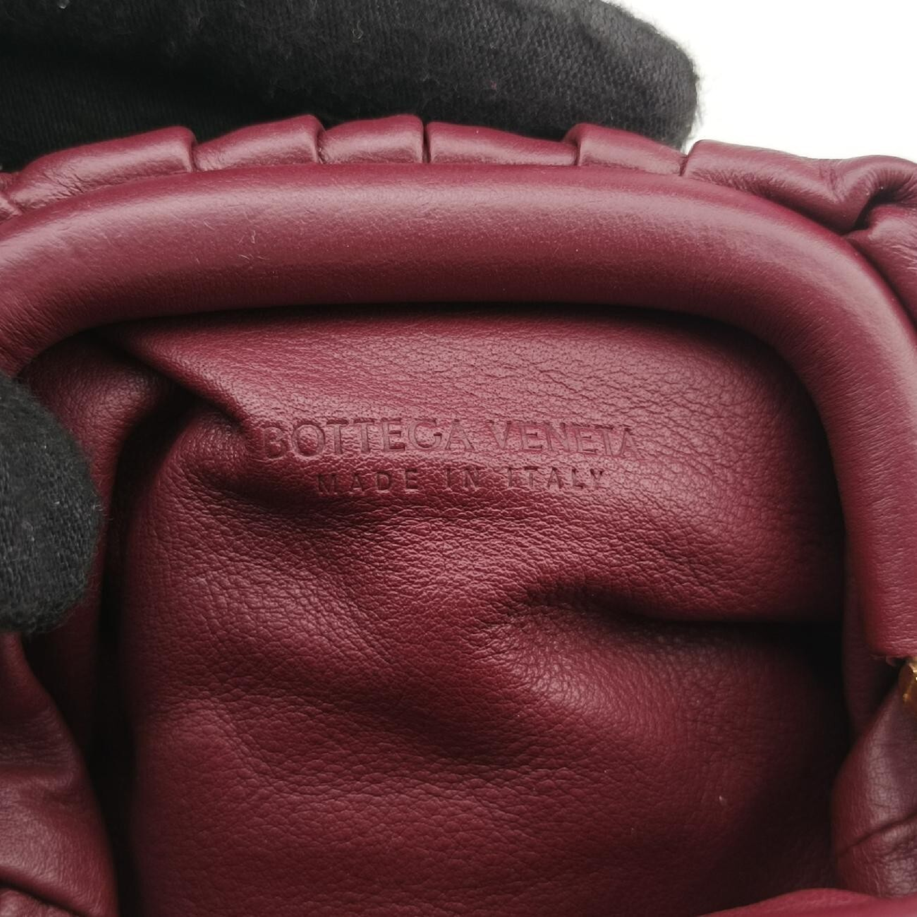 The Pouch Wine Red Lambskin IC Chip Pouch — view 7