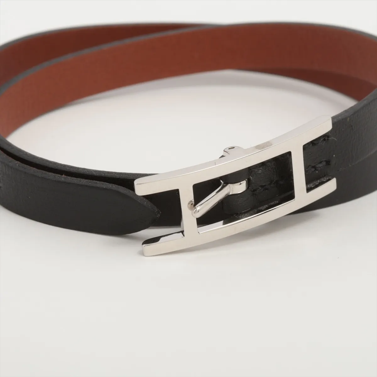 Be Api Double Tour Bracelet, GP x Leather, Black x Silver. Shows — view 5