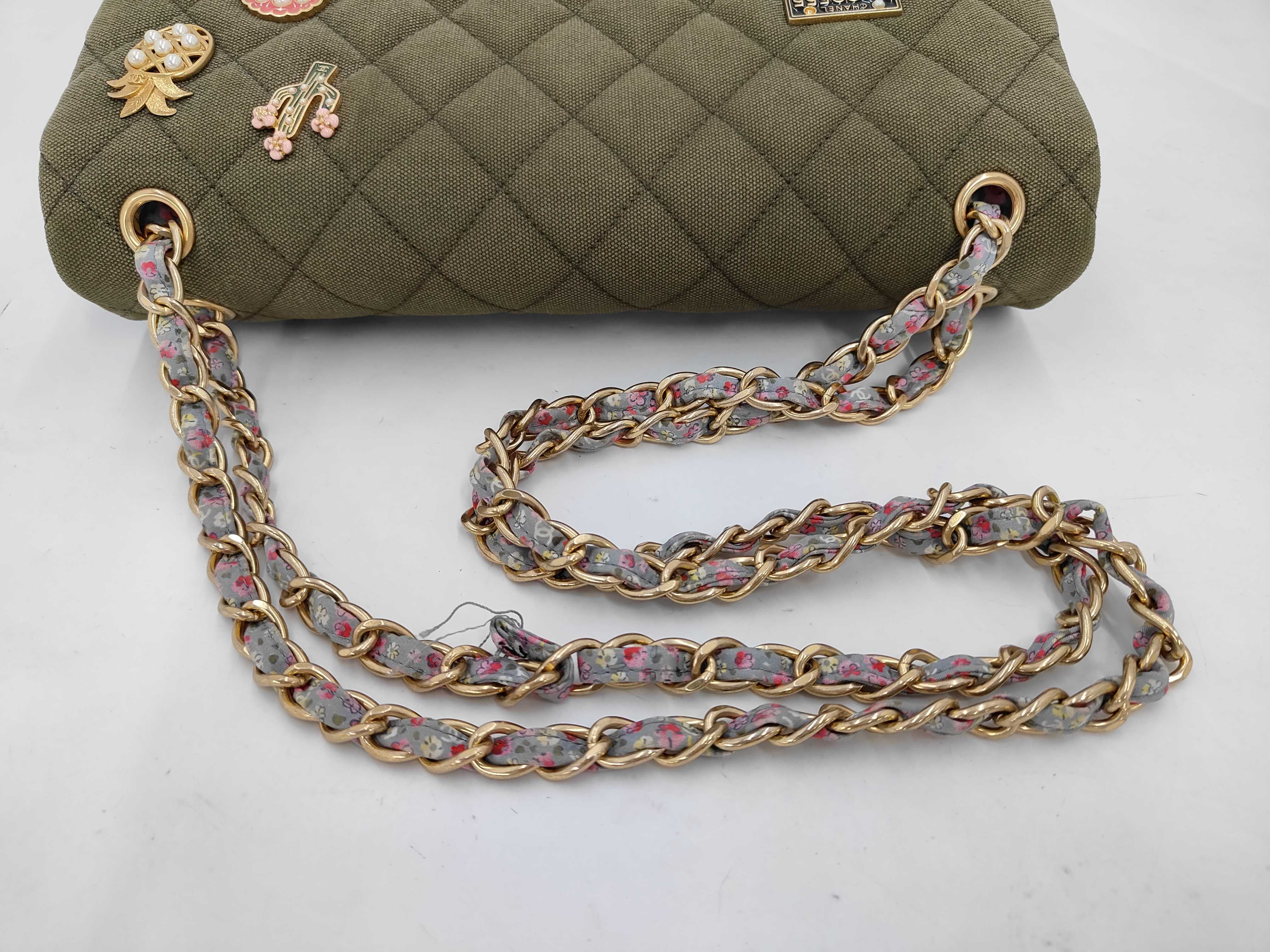 Double Flap Large Matelassé COCO Cuba Canvas Shoulder Bag (Serial No. 23) — view 5