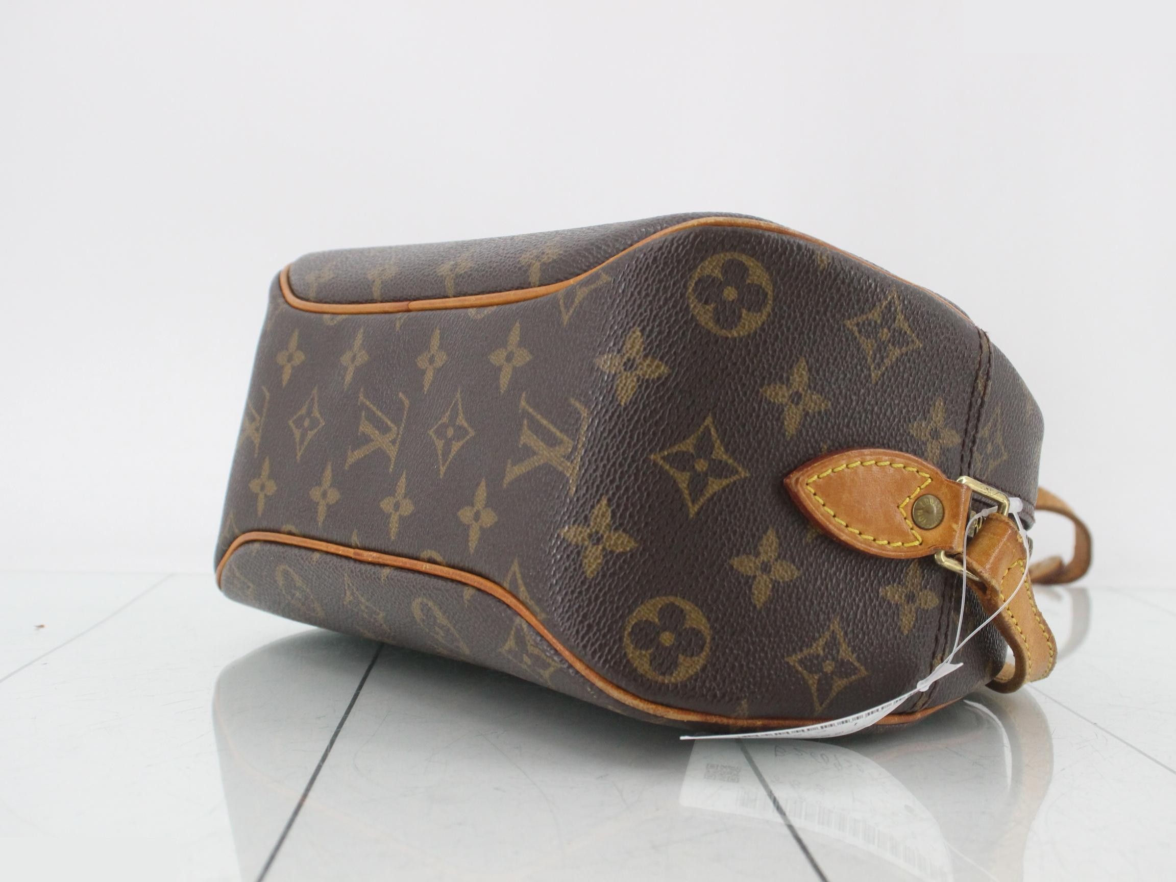 Monogram Shoulder Bag Blois — view 6