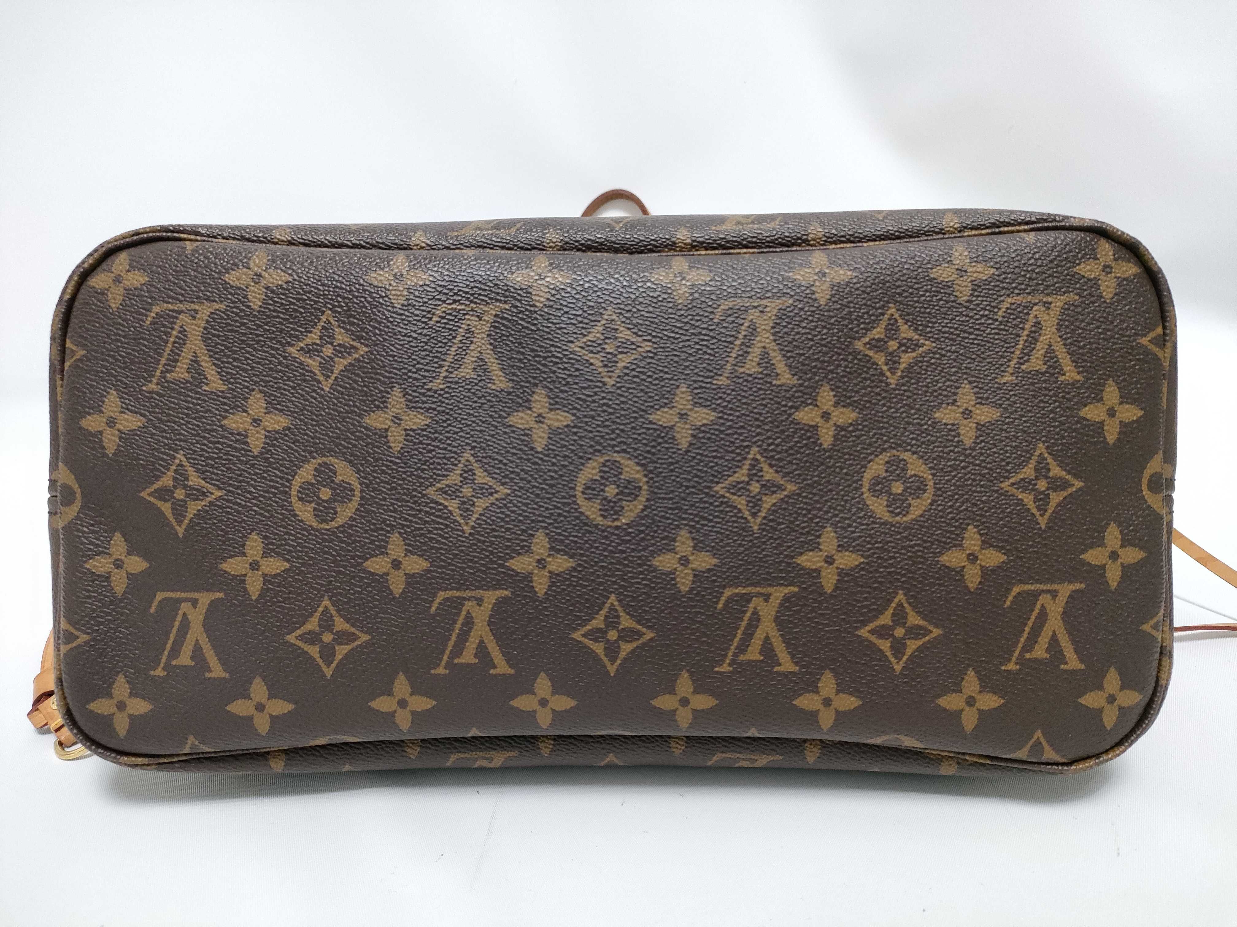 Monogram Neverfull MM Inner Cherry M40156 Handbag — view 3