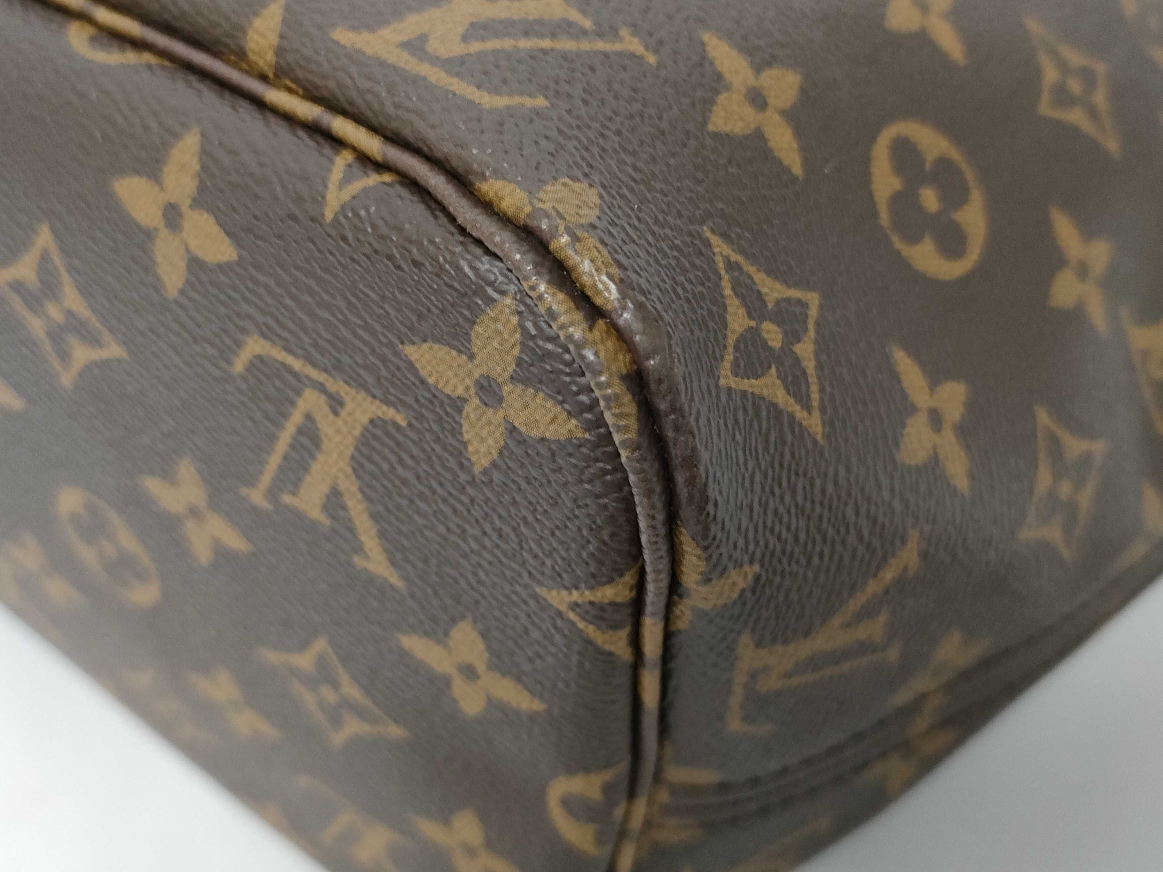 Monogram Neverfull MM Inner Cherry M40156 Handbag — view 4