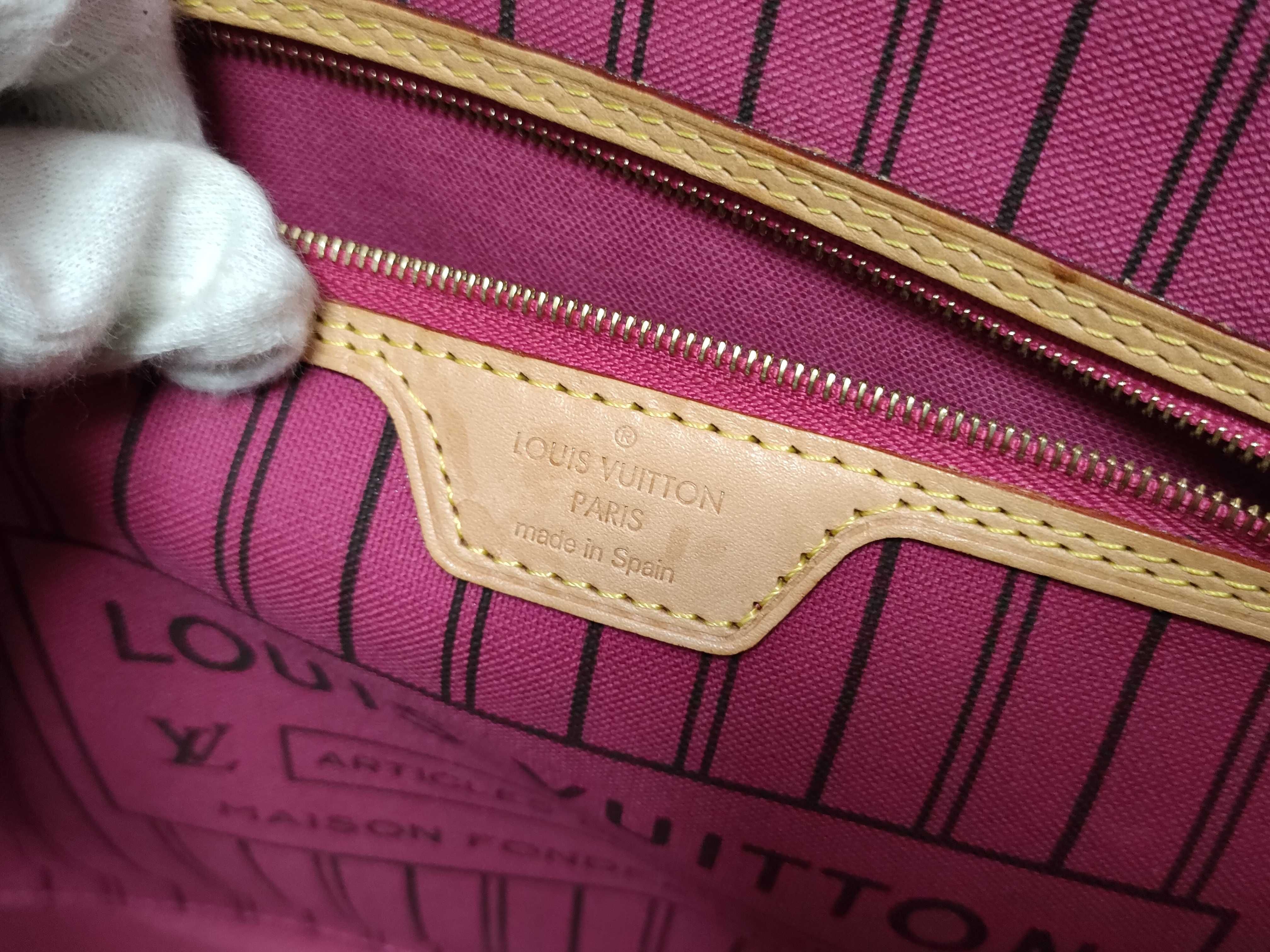 Monogram Neverfull MM Inner Cherry M40156 Handbag — view 10