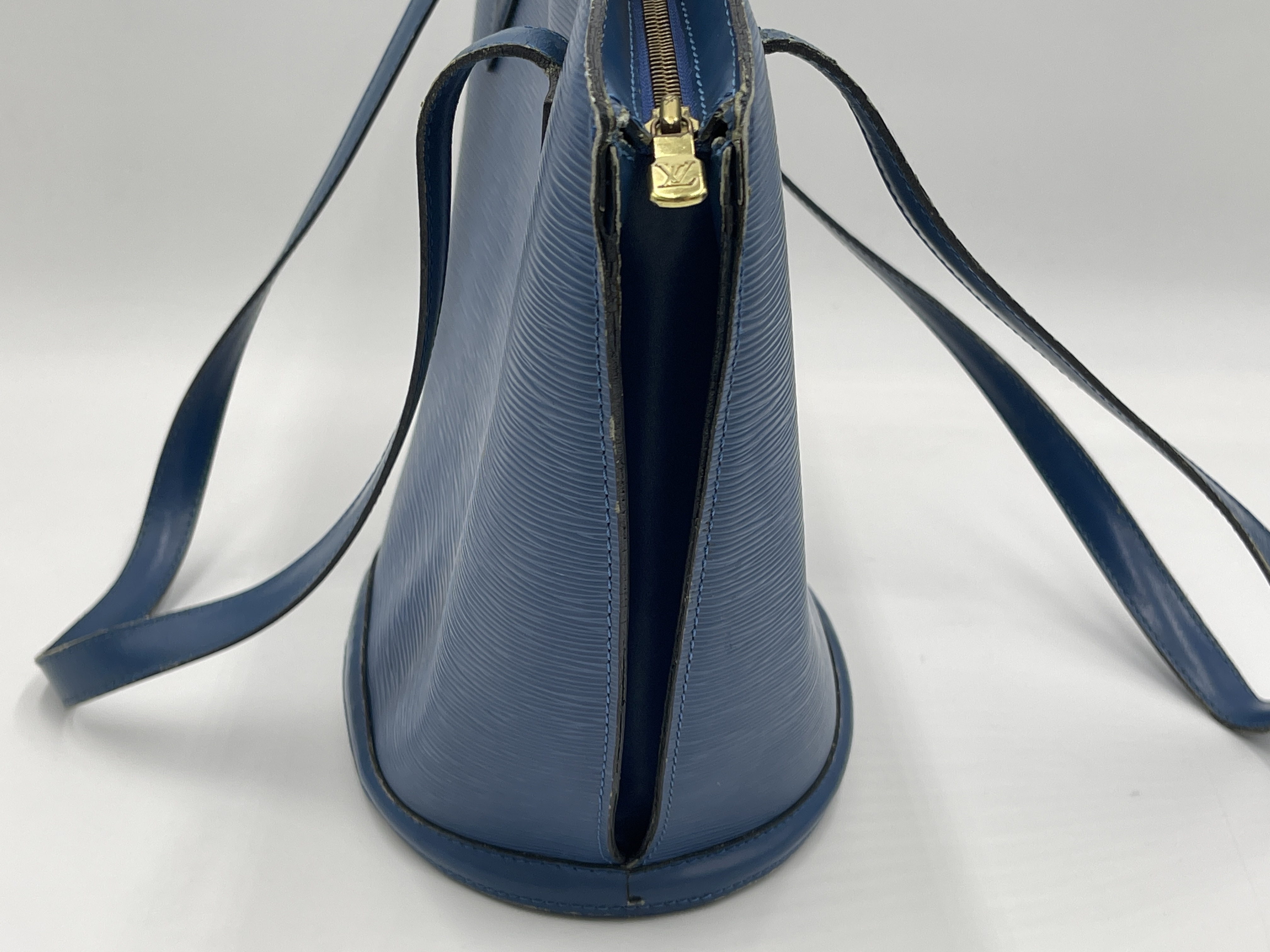 Epi Saint Jacques M52265 AS0975 Tote Bag — view 11