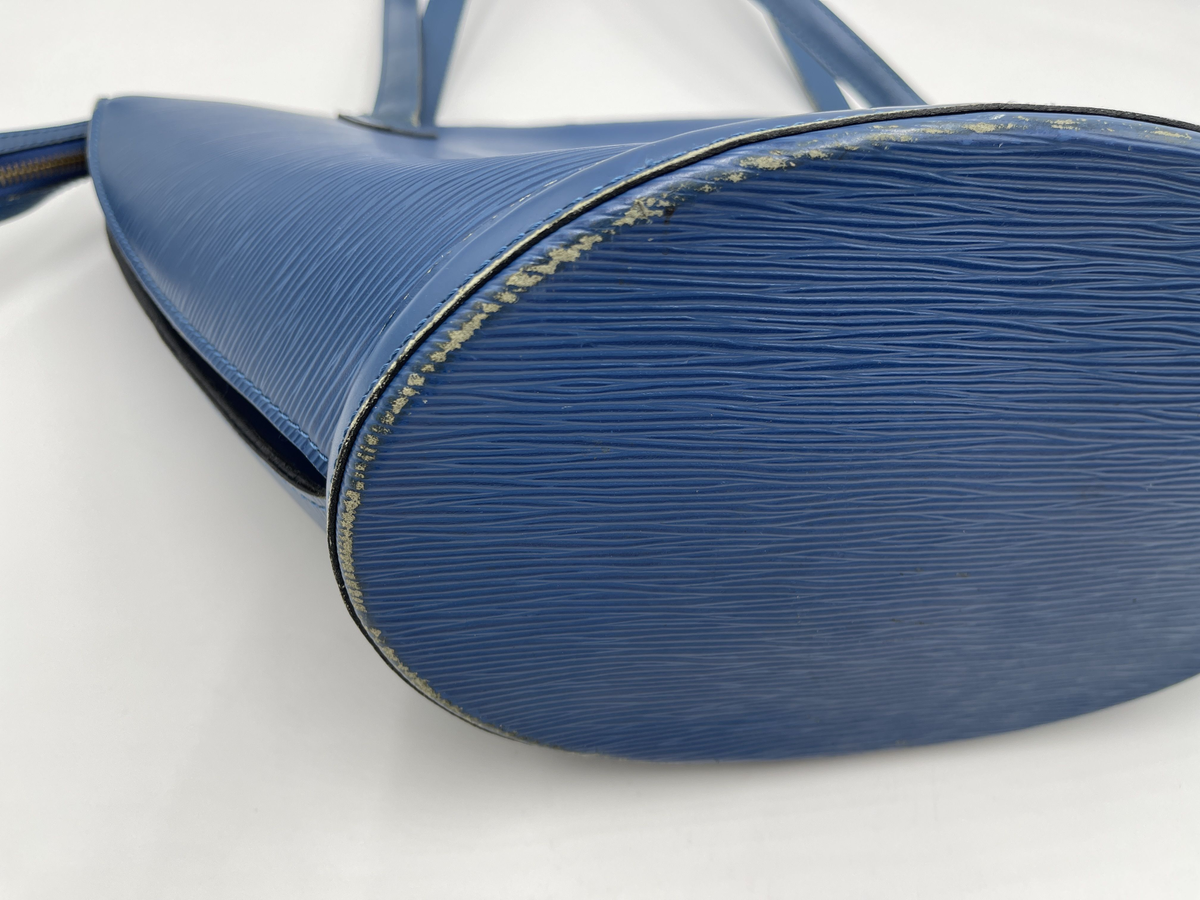 Epi Saint Jacques M52265 AS0975 Tote Bag — view 5