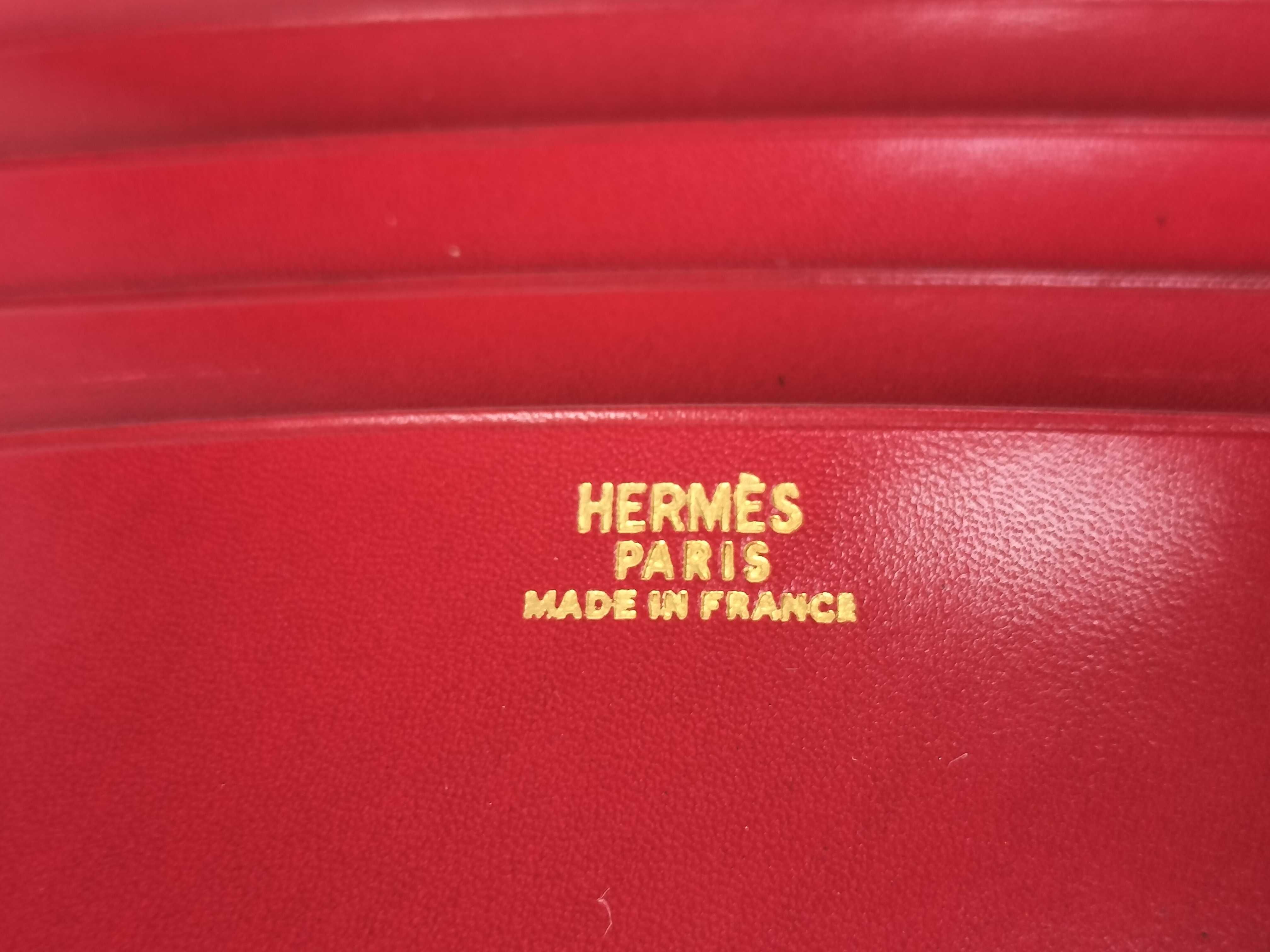 Bi-fold Wallet Box Calf Red Y Wallet — view 11