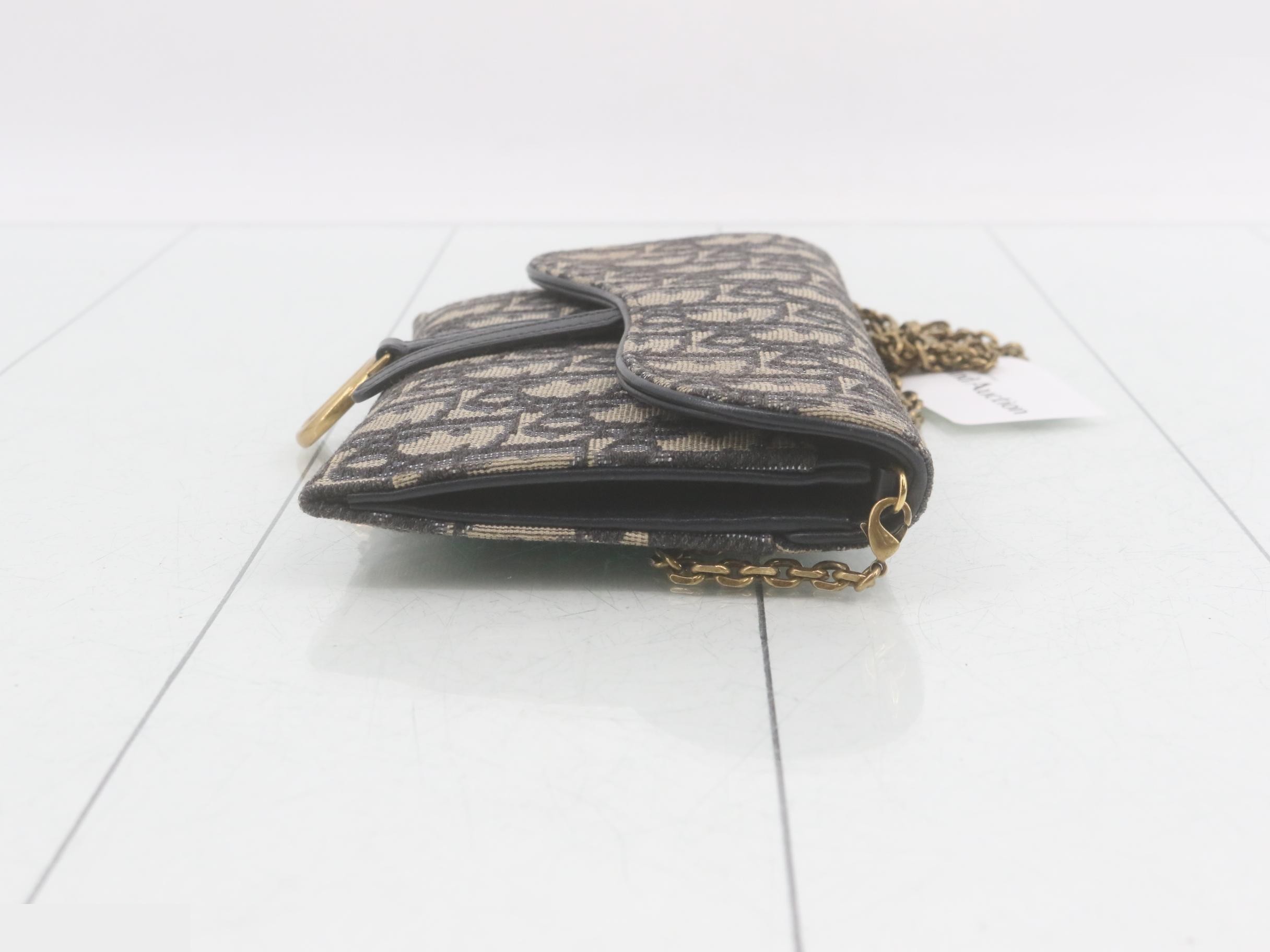 Shoulder bag — view 3