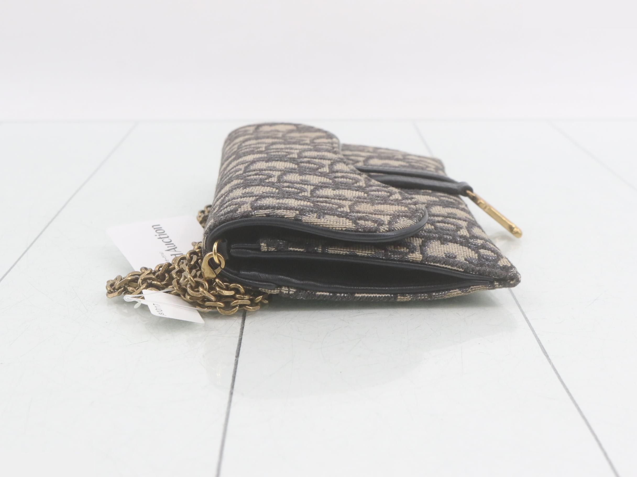 Shoulder bag — view 4