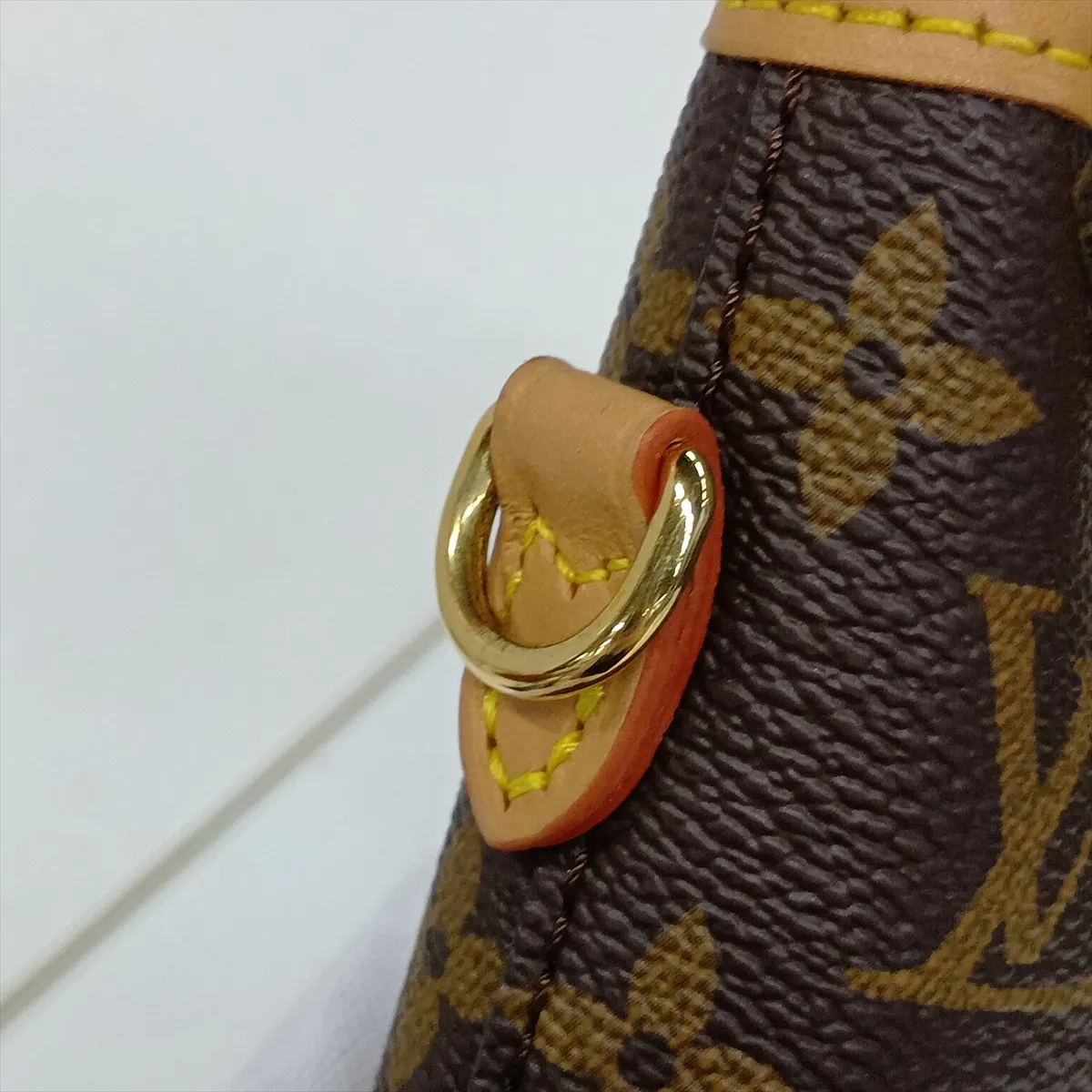 Monogram Fold Me Pouch M80874 Brown (RFID detected) — view 9