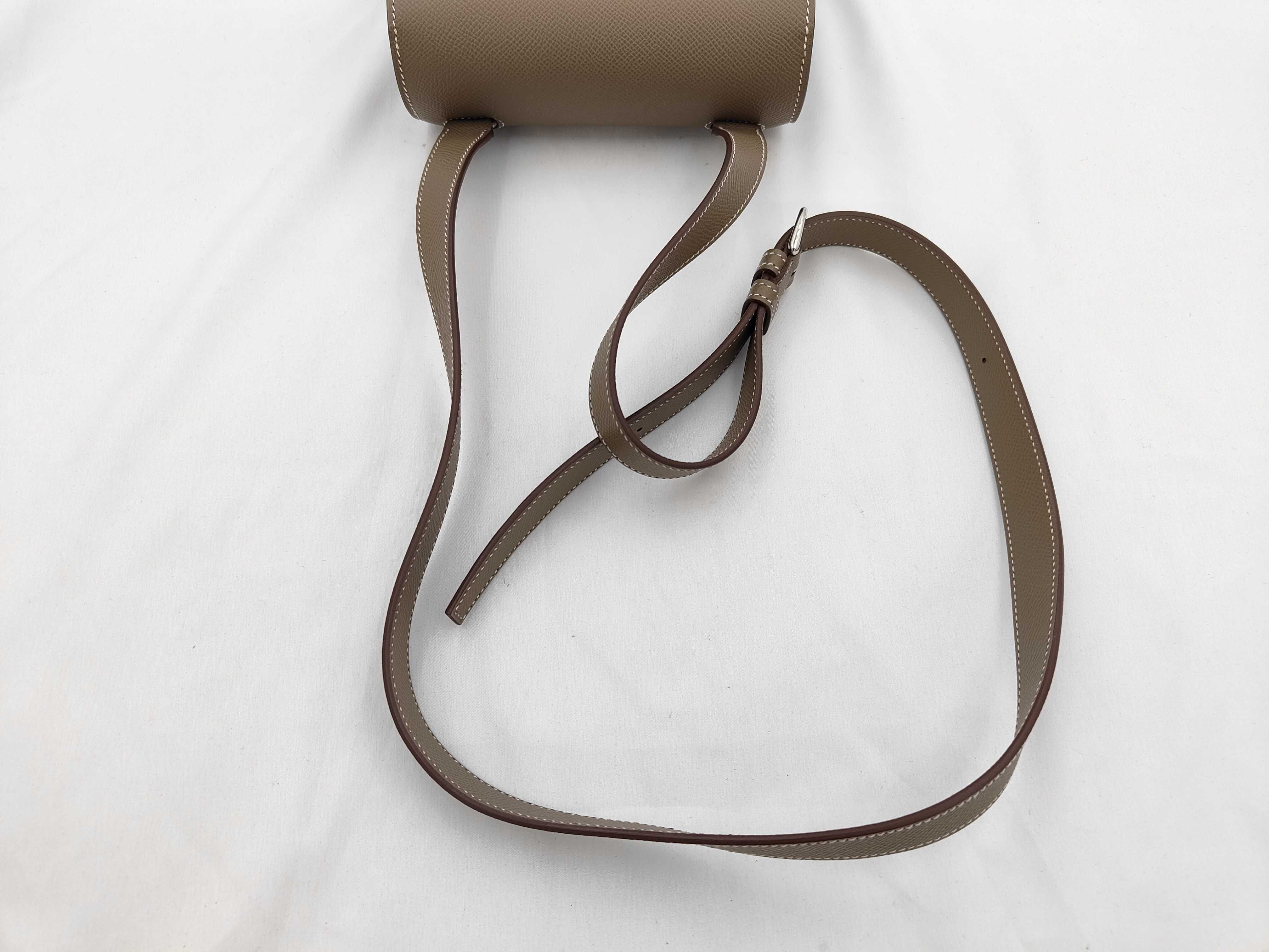 Della Cavalleria Epsom Etoupe Silver Hardware Z Stamp Shoulder Bag — view 3