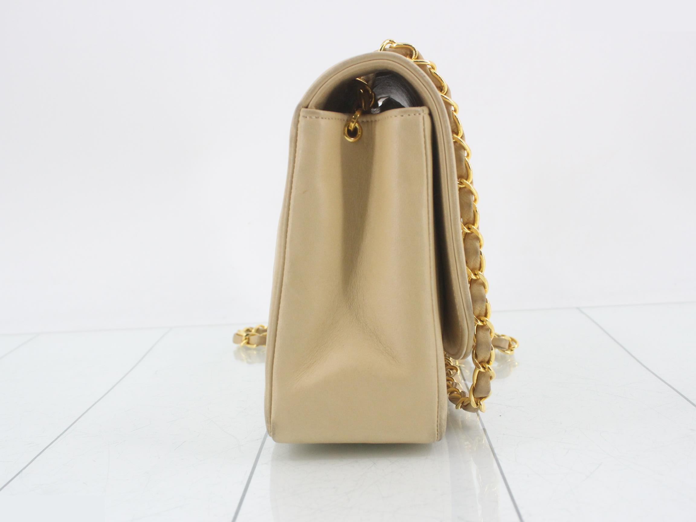 Matelassé Diana 25 Lambskin Chain Shoulder Bag, Beige — view 4