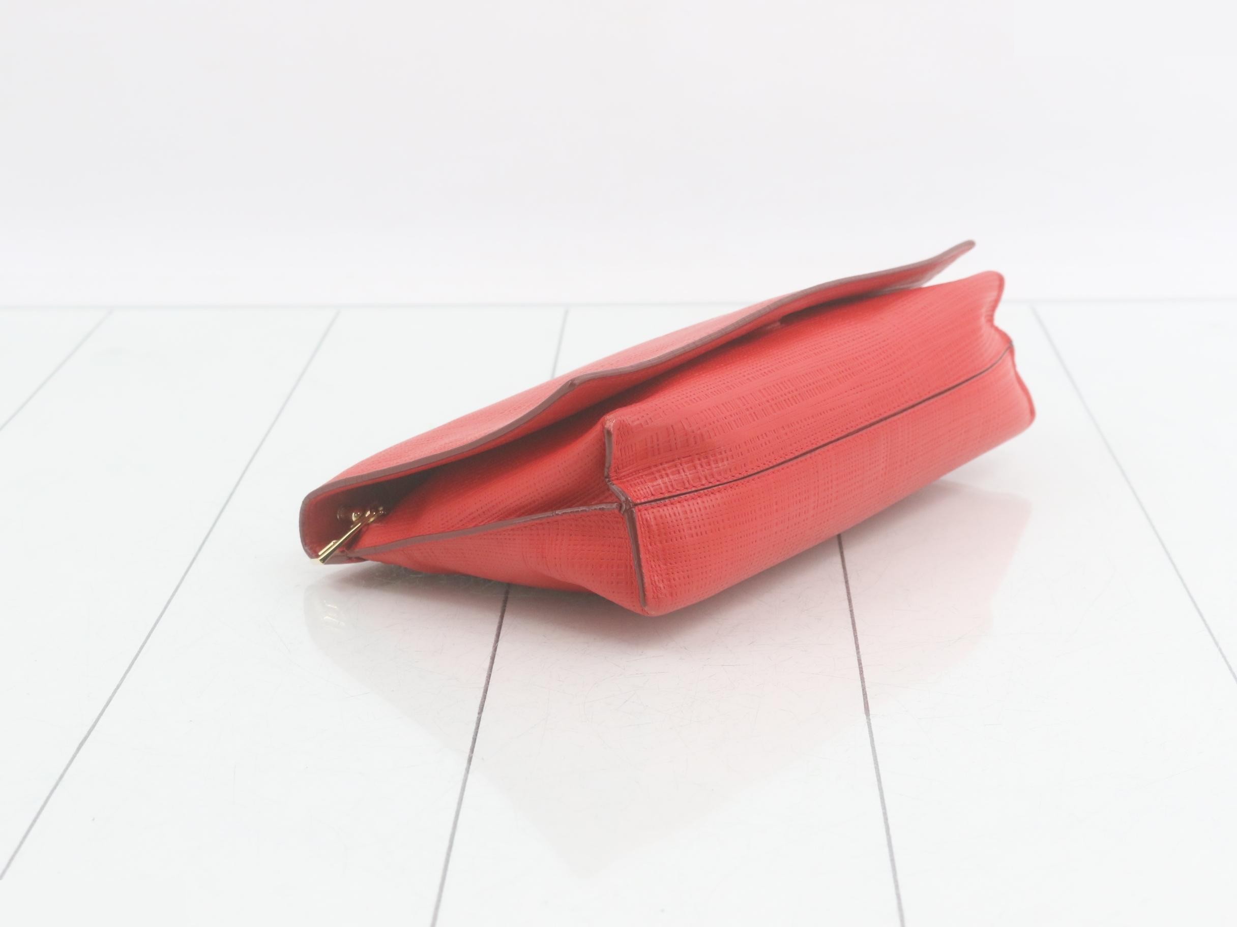 Shoulder bag, Anagram, red leather — view 5