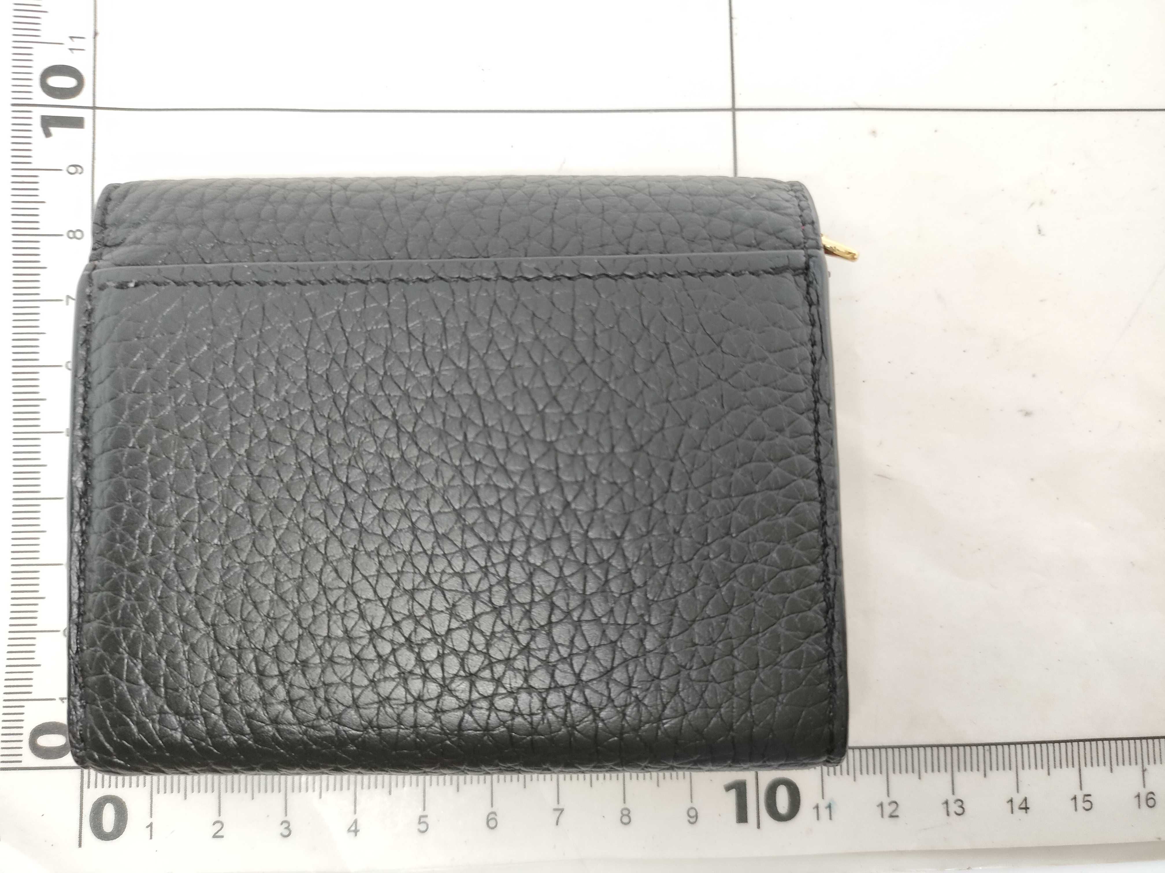 Portefeuille Capucines M63741 Wallet — view 2