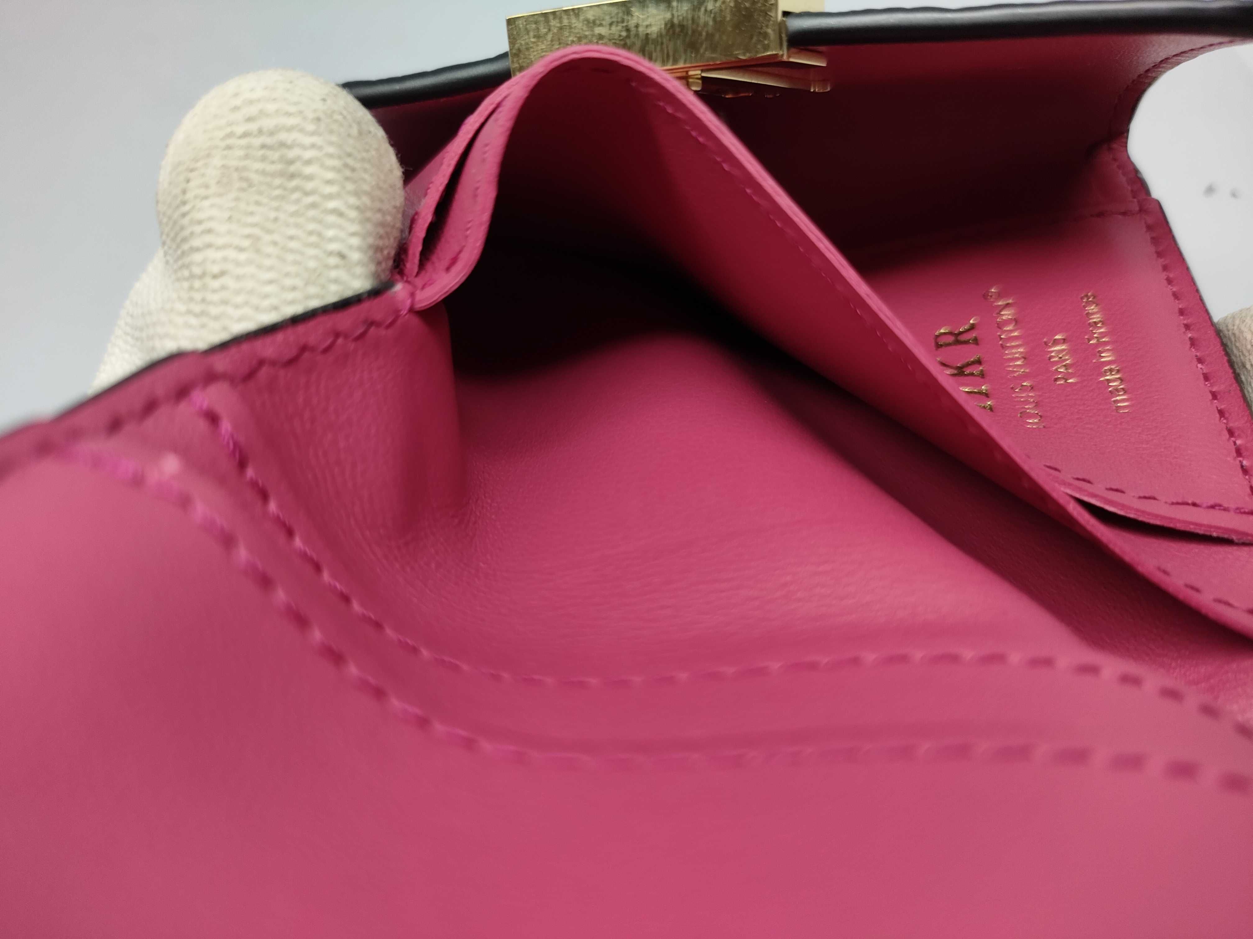 Portefeuille Capucines M63741 Wallet — view 9