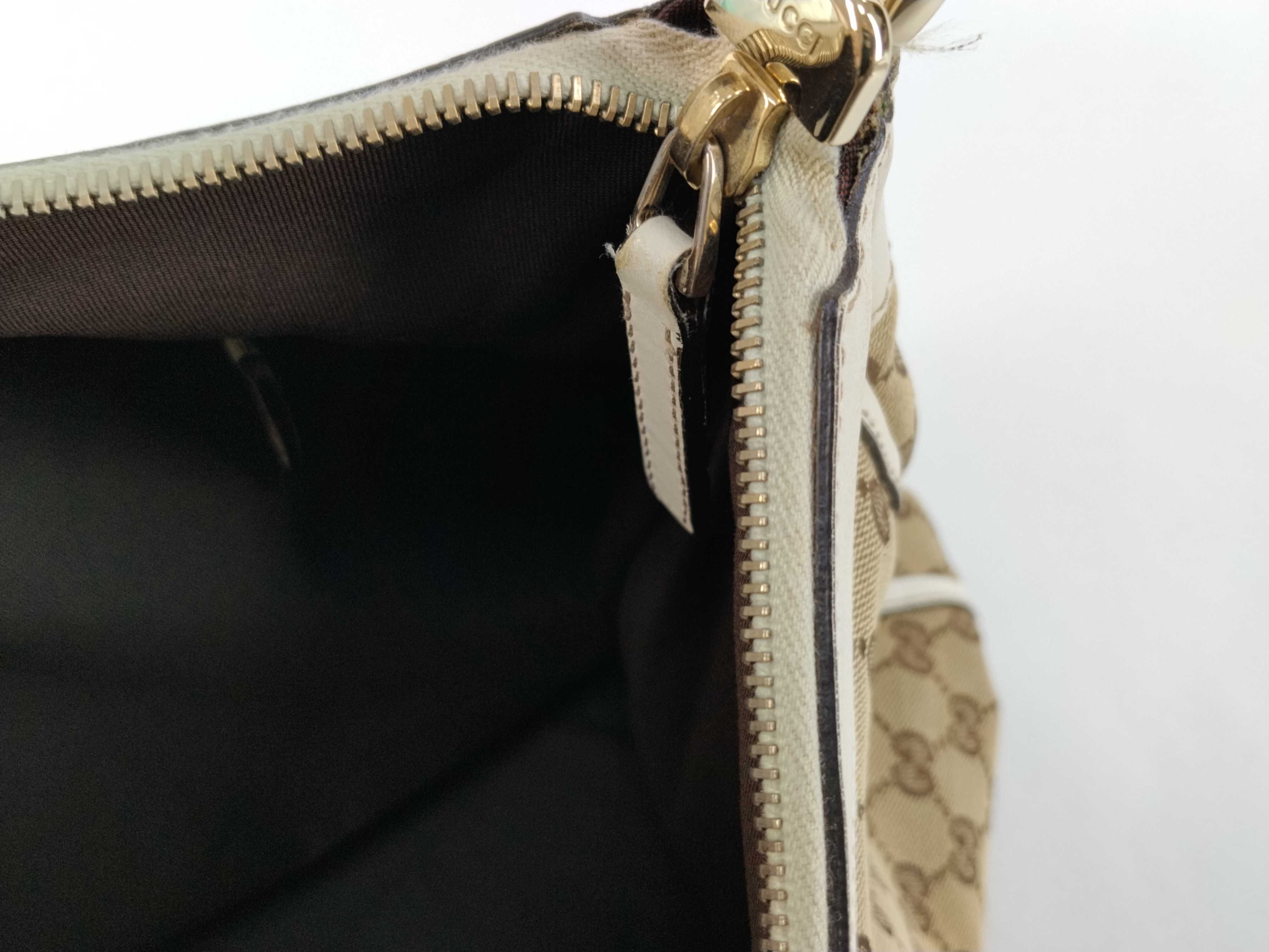 GG Canvas Handbag, Abbey White Handbag — view 9