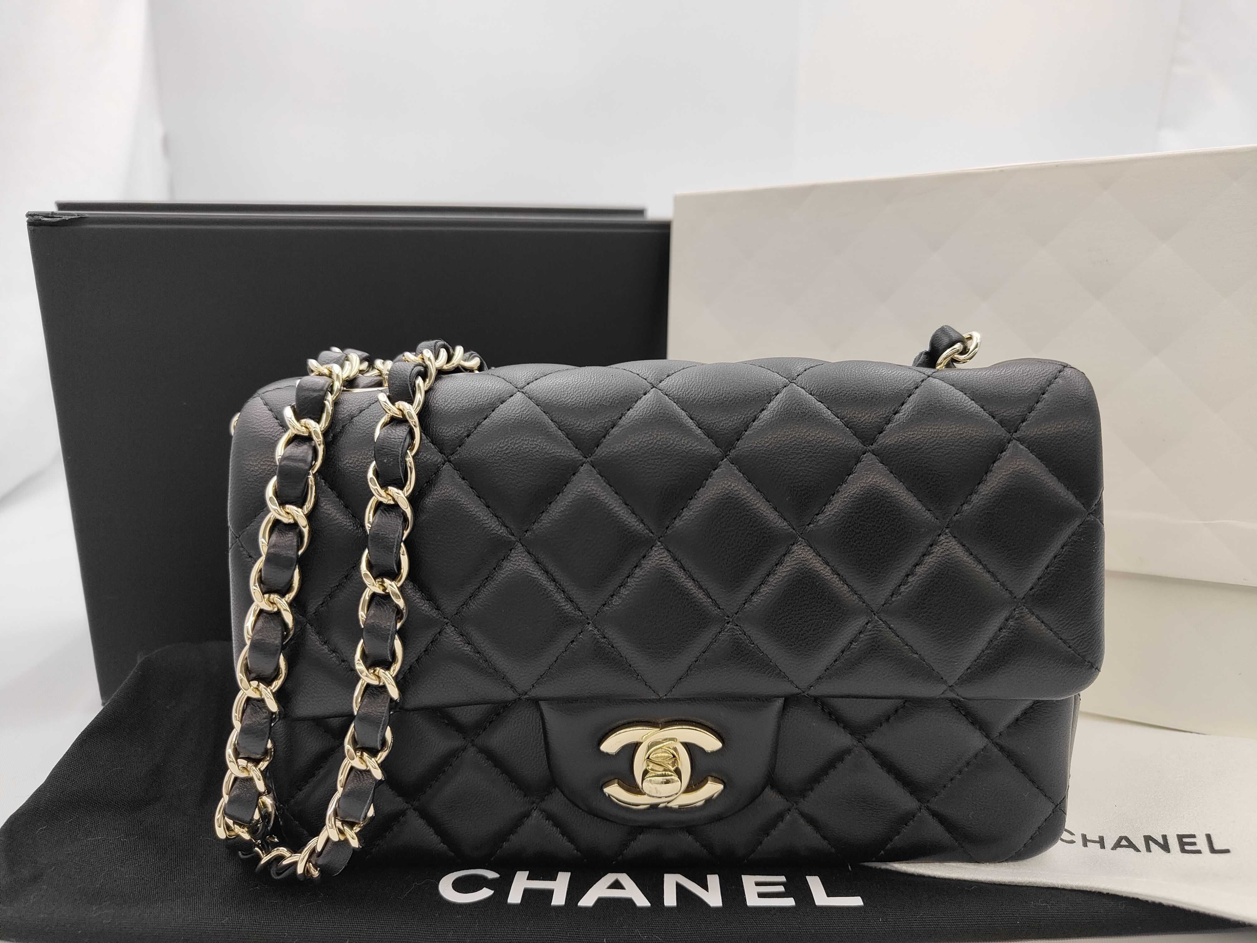 Lambskin Mini Matelassé 20 Chain Shoulder Bag, Black, with IC Plate