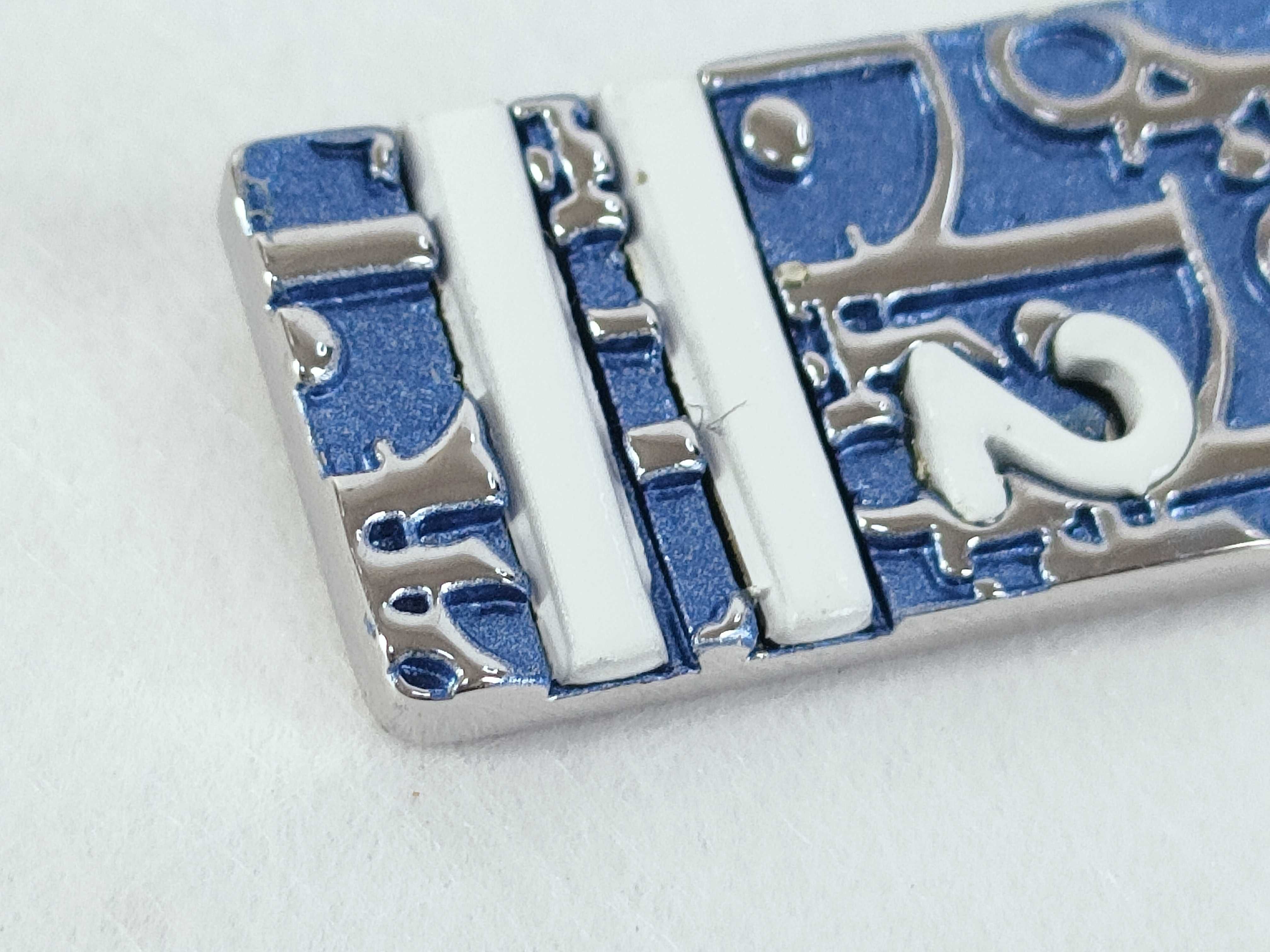 Trotter NO2 Plate Blue Silver Necklace — view 9