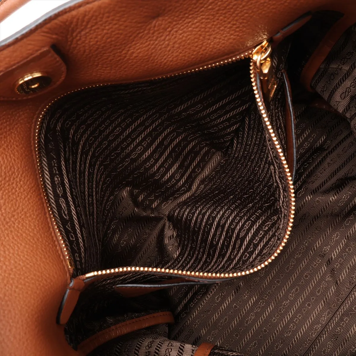 Vitello Phoenix 1BG865 Leather 2-Way Tote Bag, Brown — view 9