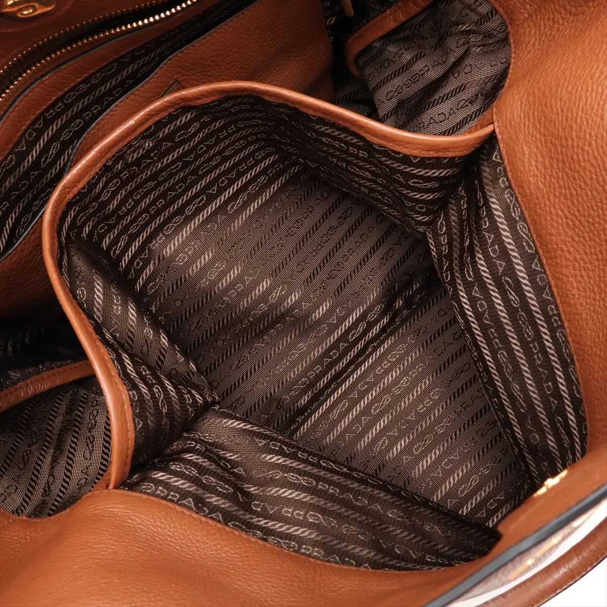 Vitello Phoenix 1BG865 Leather 2-Way Tote Bag, Brown — view 10