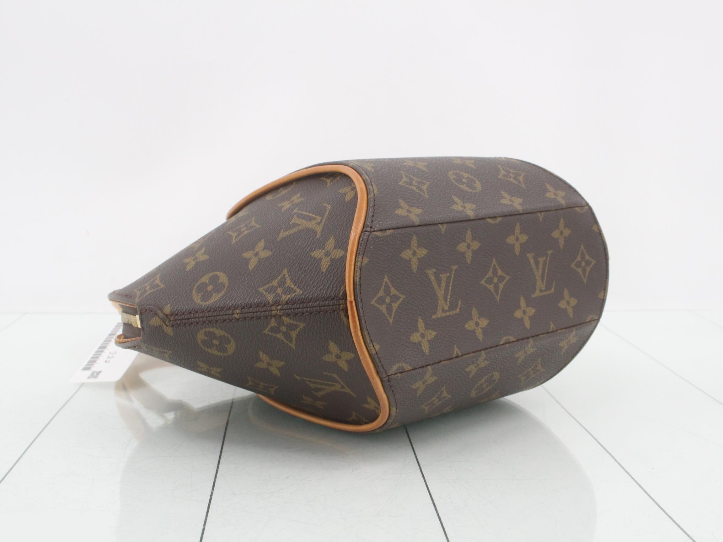 LV Monogram Ellipse PM M51127 MI0998 — view 5