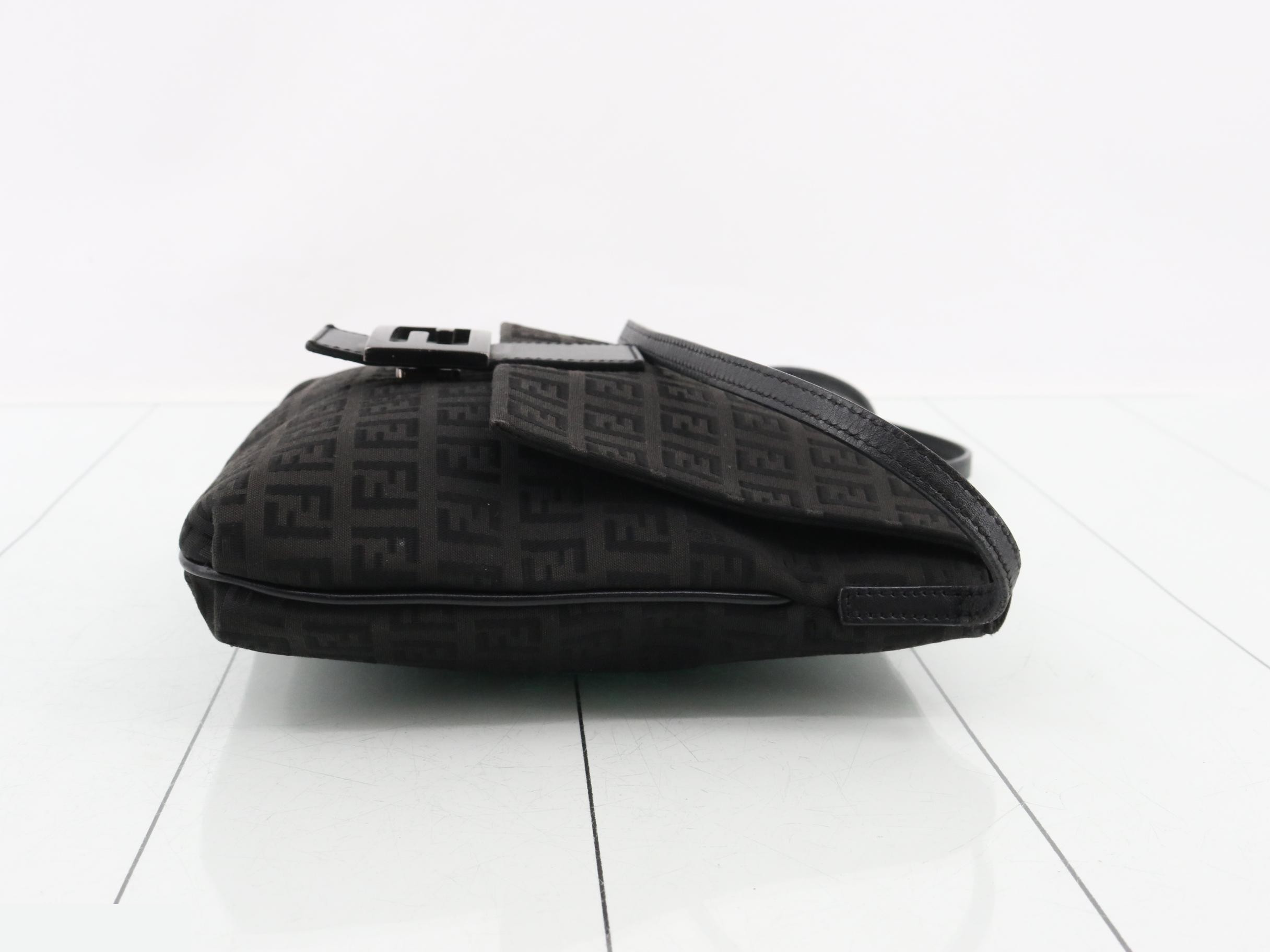 Zucca (bag) - Shoulder bag — view 3