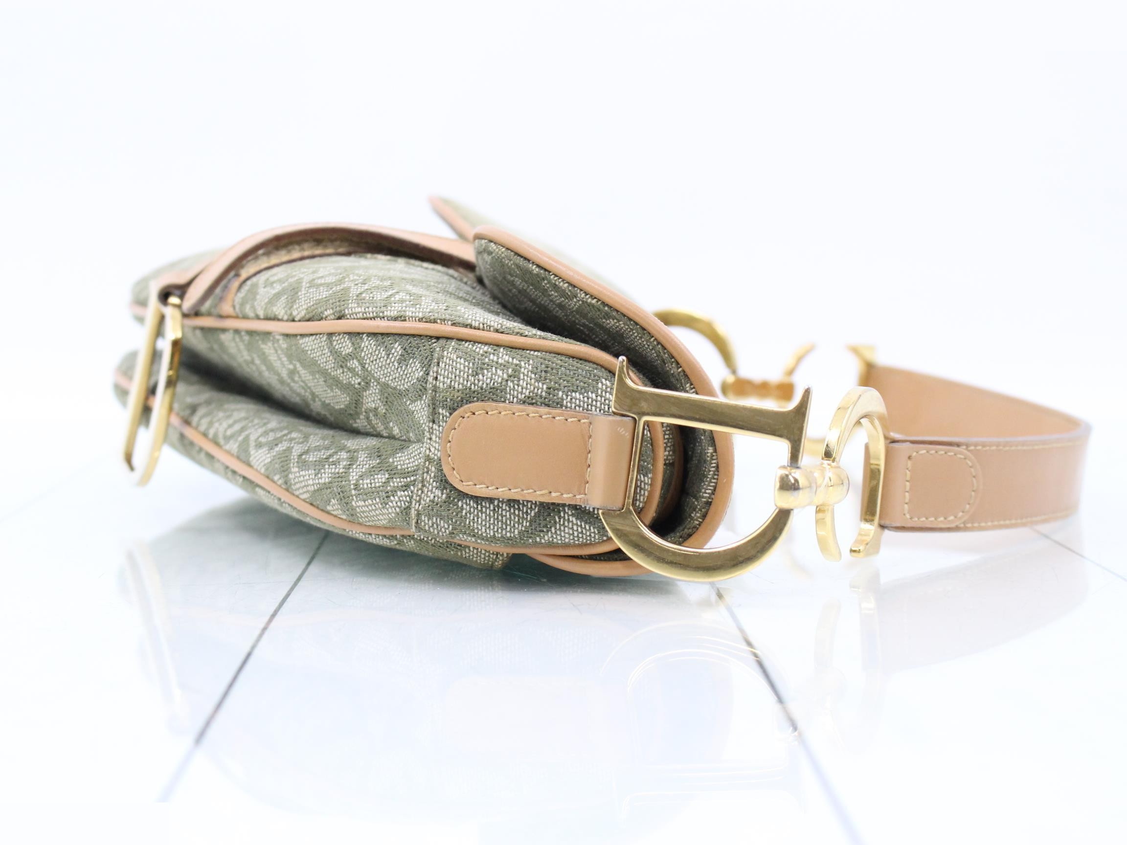Trotter Saddle Bag Canvas x Leather Shoulder Bag Green — view 3