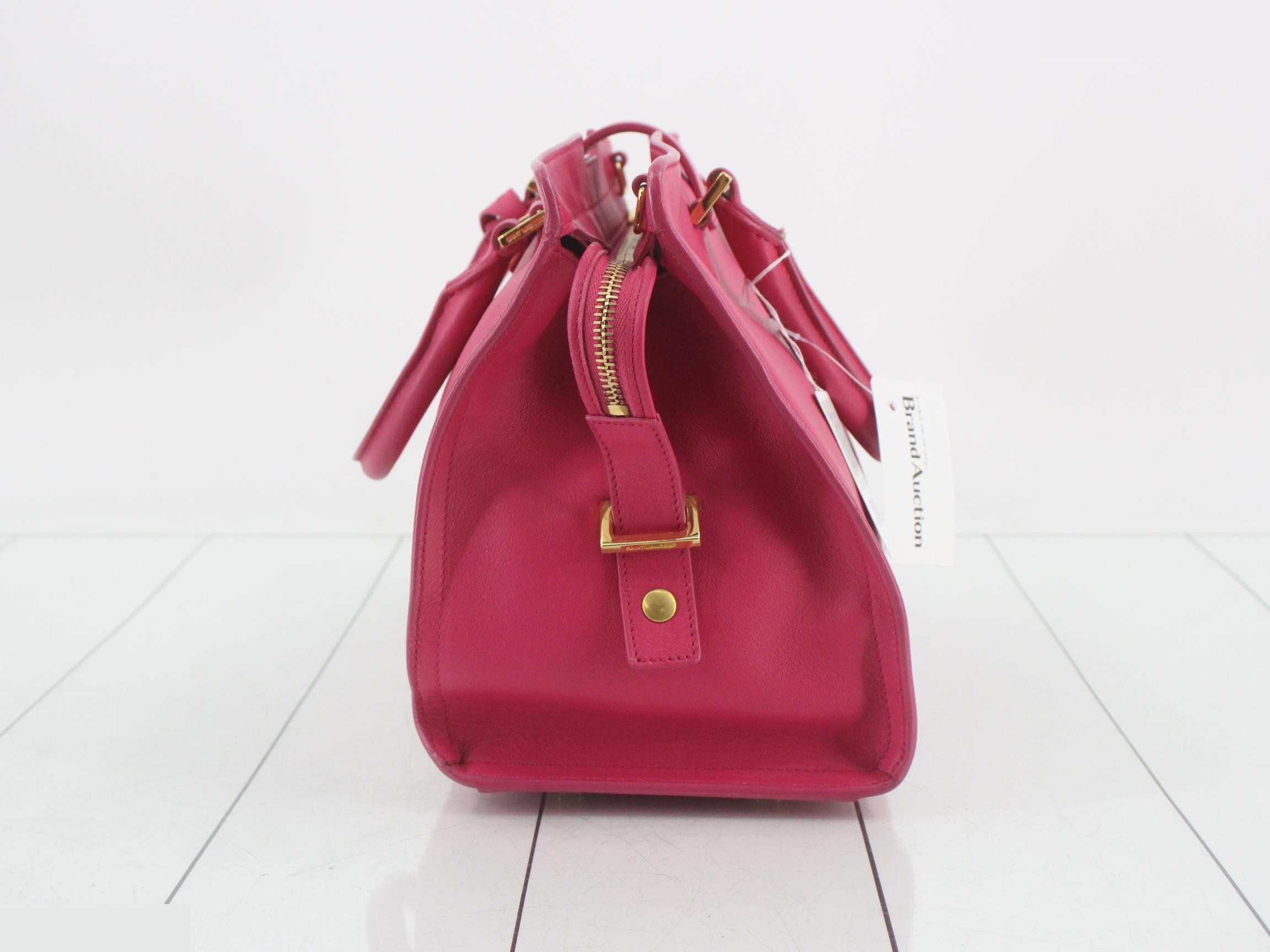 handbag — view 3