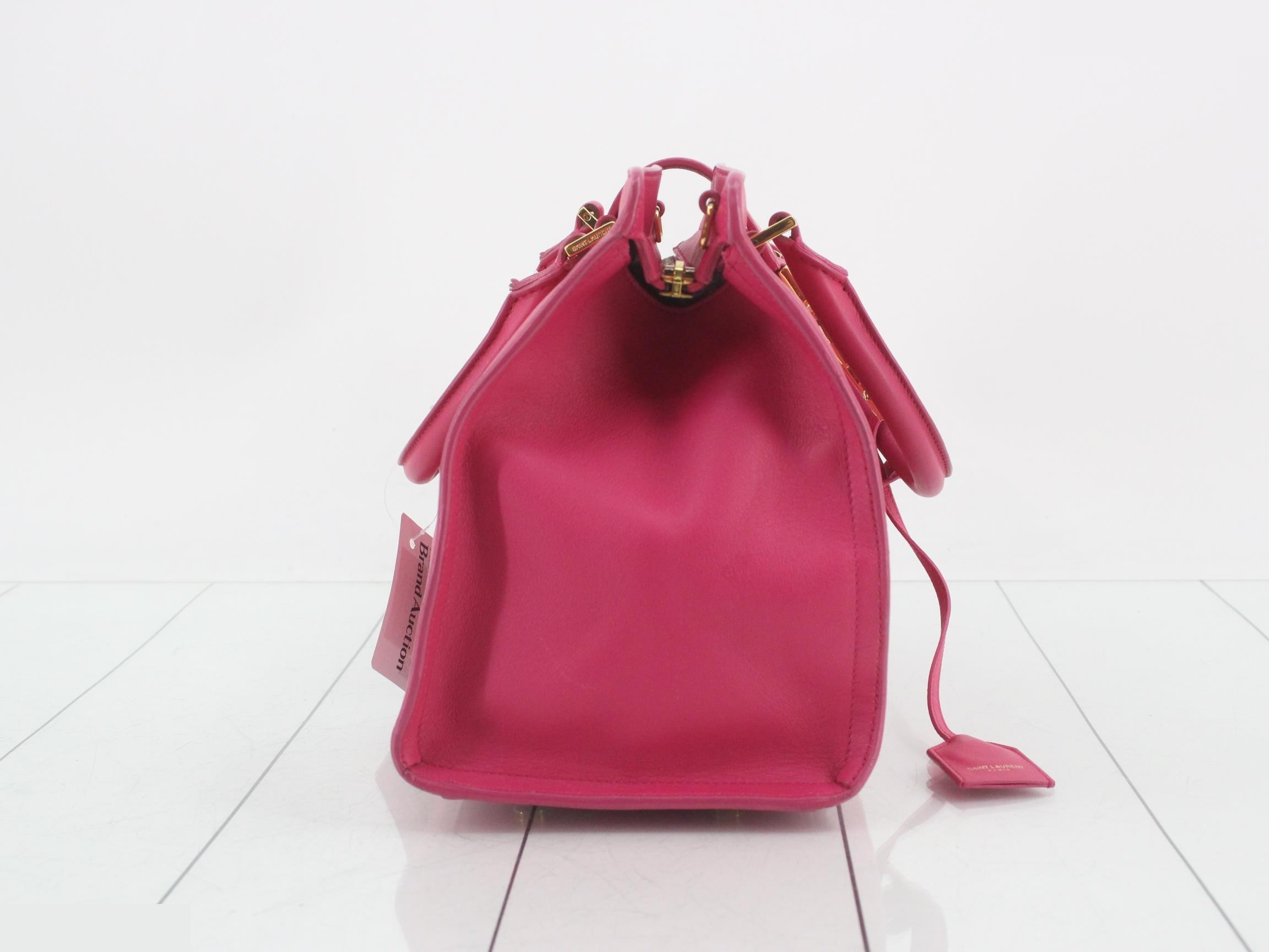 handbag — view 4