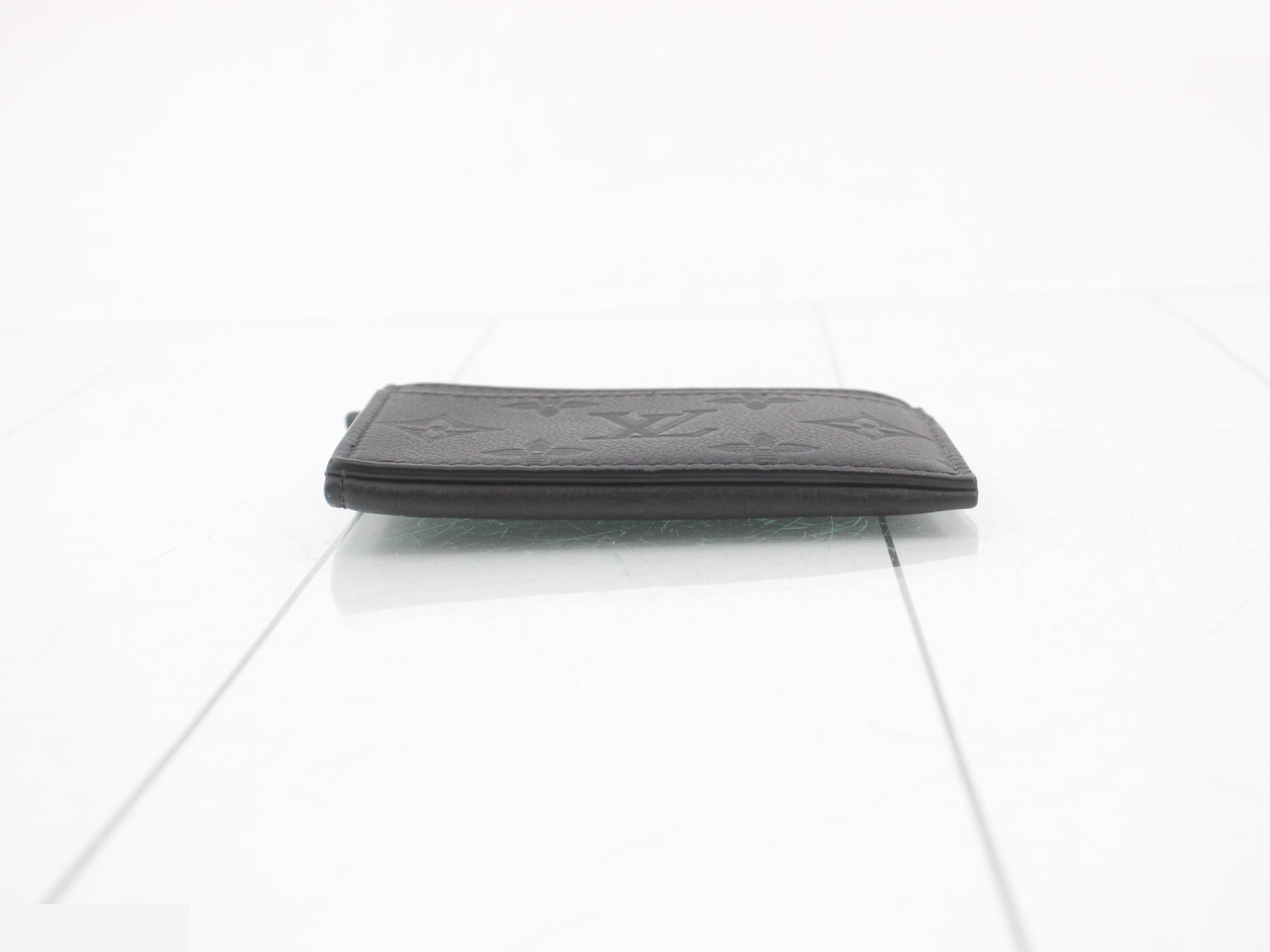 M82245 Compact Card Holder — view 3