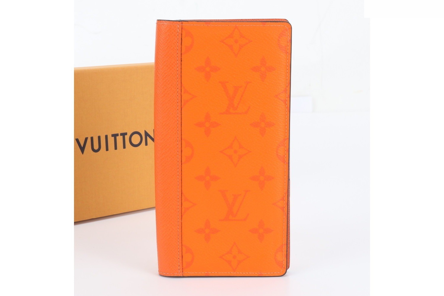 Taigarama Portefeuille Brazza NM M30427 Leather Long Wallet