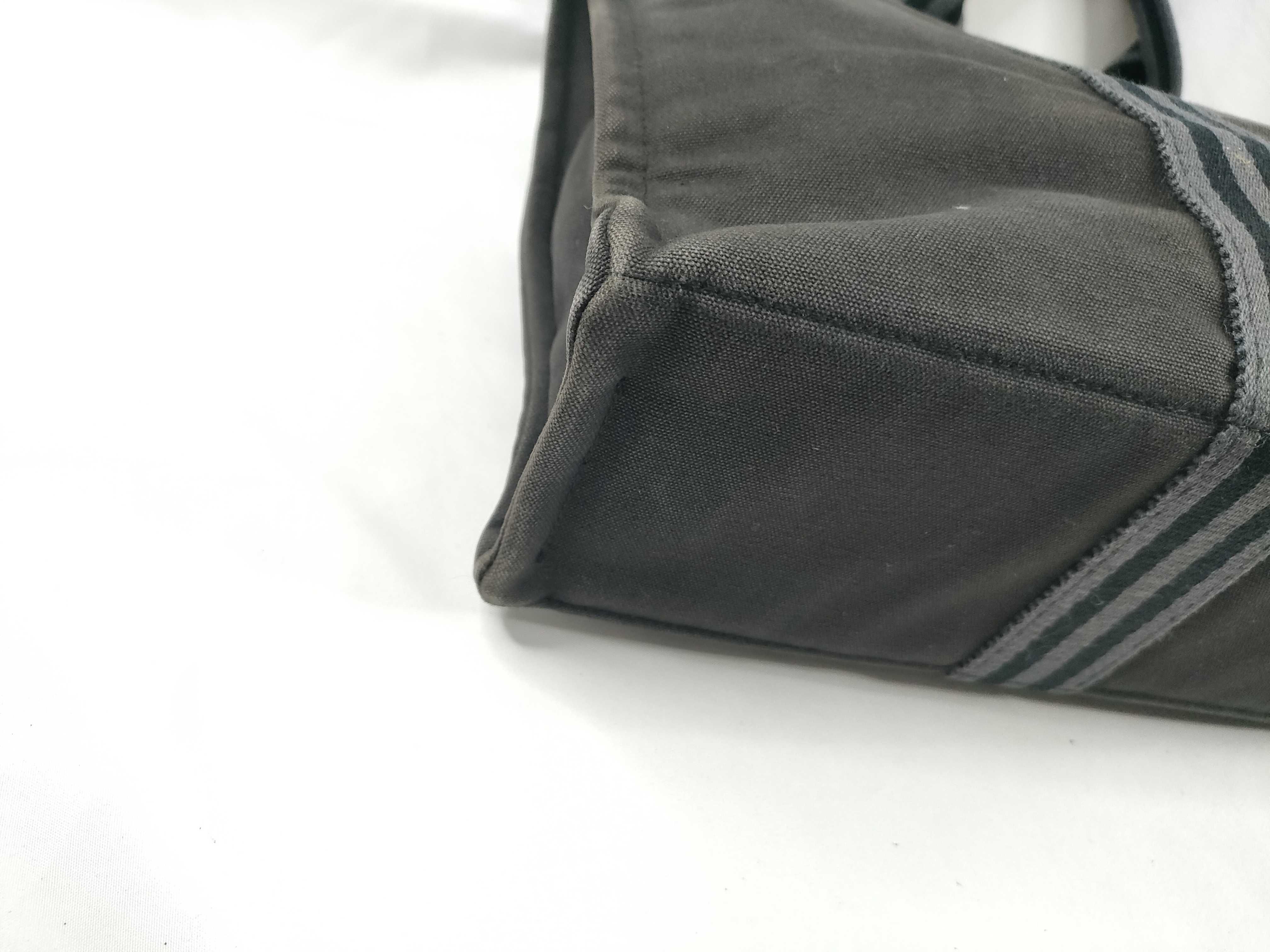 Fourre-Tout Hermes Fourre-Tout MM Black Canvas Tote Bag — view 3