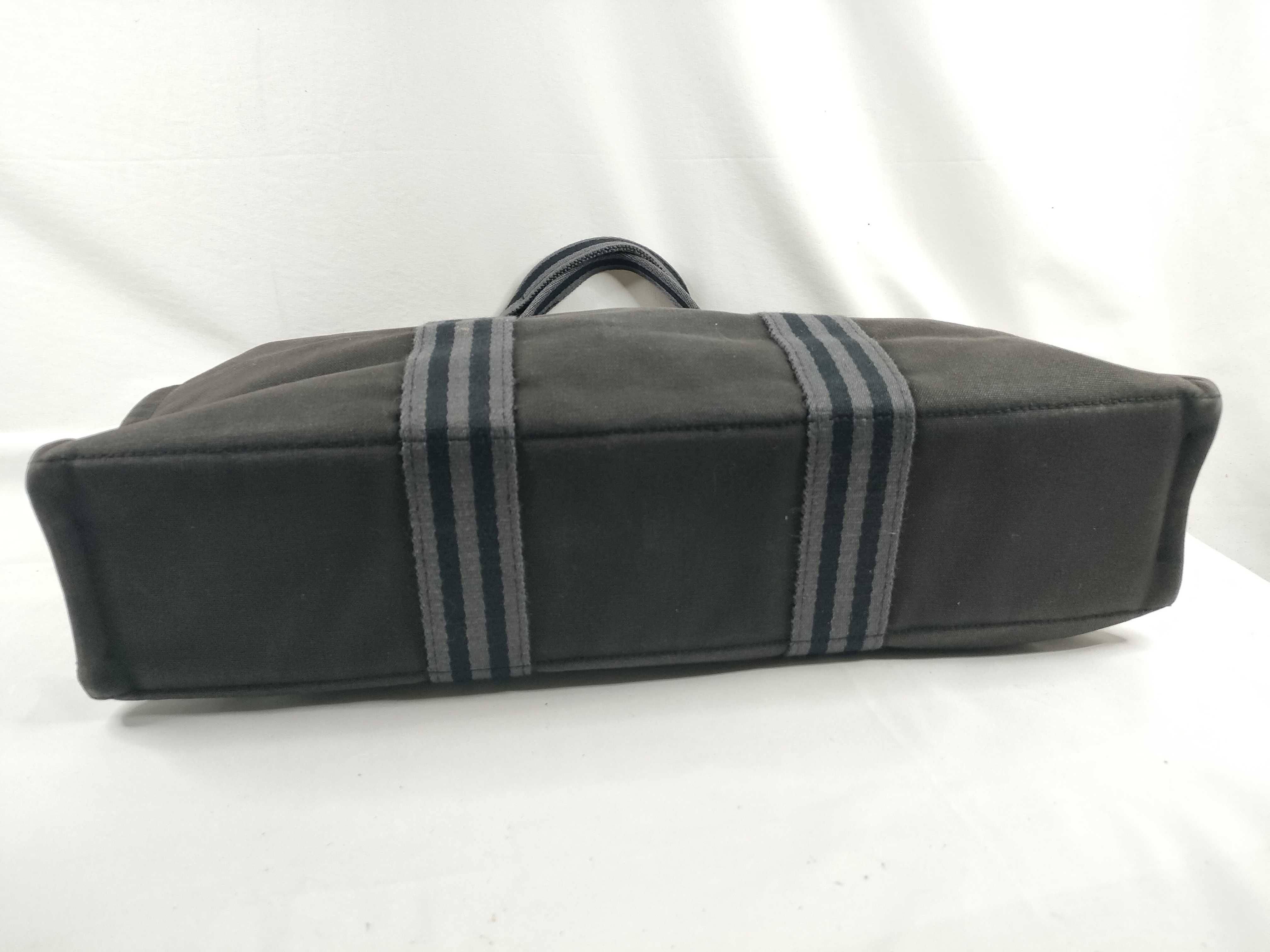 Fourre-Tout Hermes Fourre-Tout MM Black Canvas Tote Bag — view 4