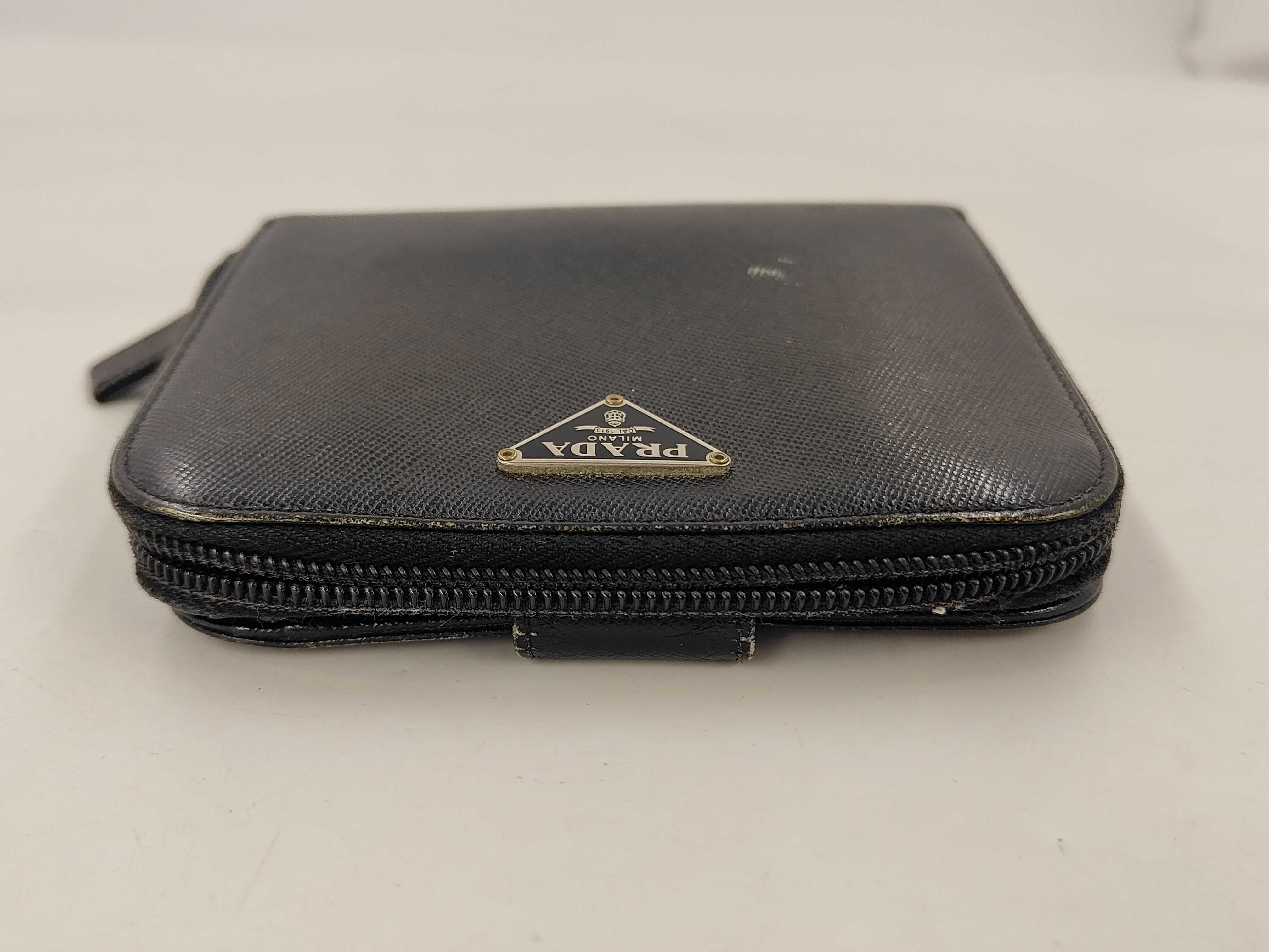 wallet — view 5