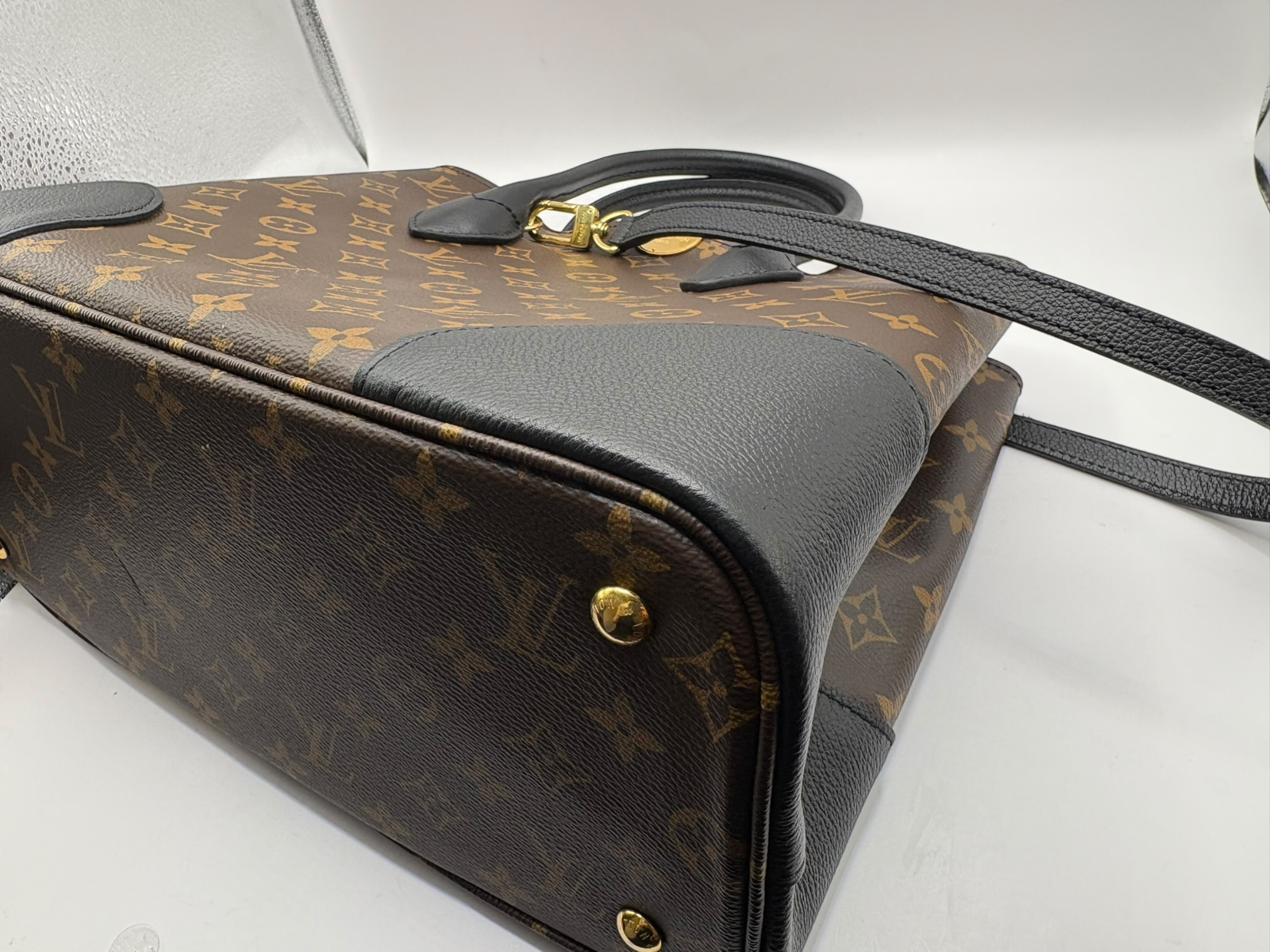 Monogram Flandrin M41595 Shoulder Bag (RFID detected) — view 4
