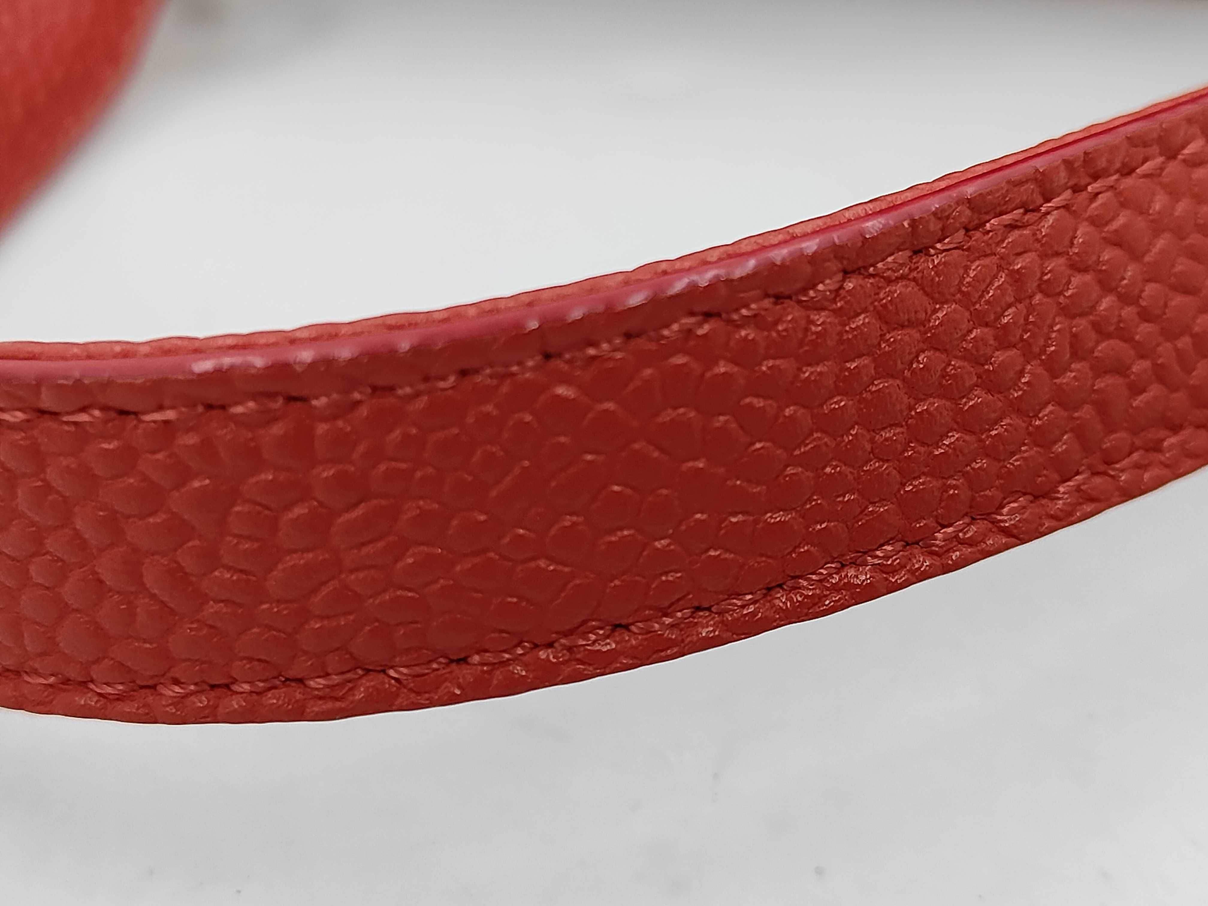 Matelassé Bucket Shoulder Bag, Series 27, Caviar Red (GD) — view 5