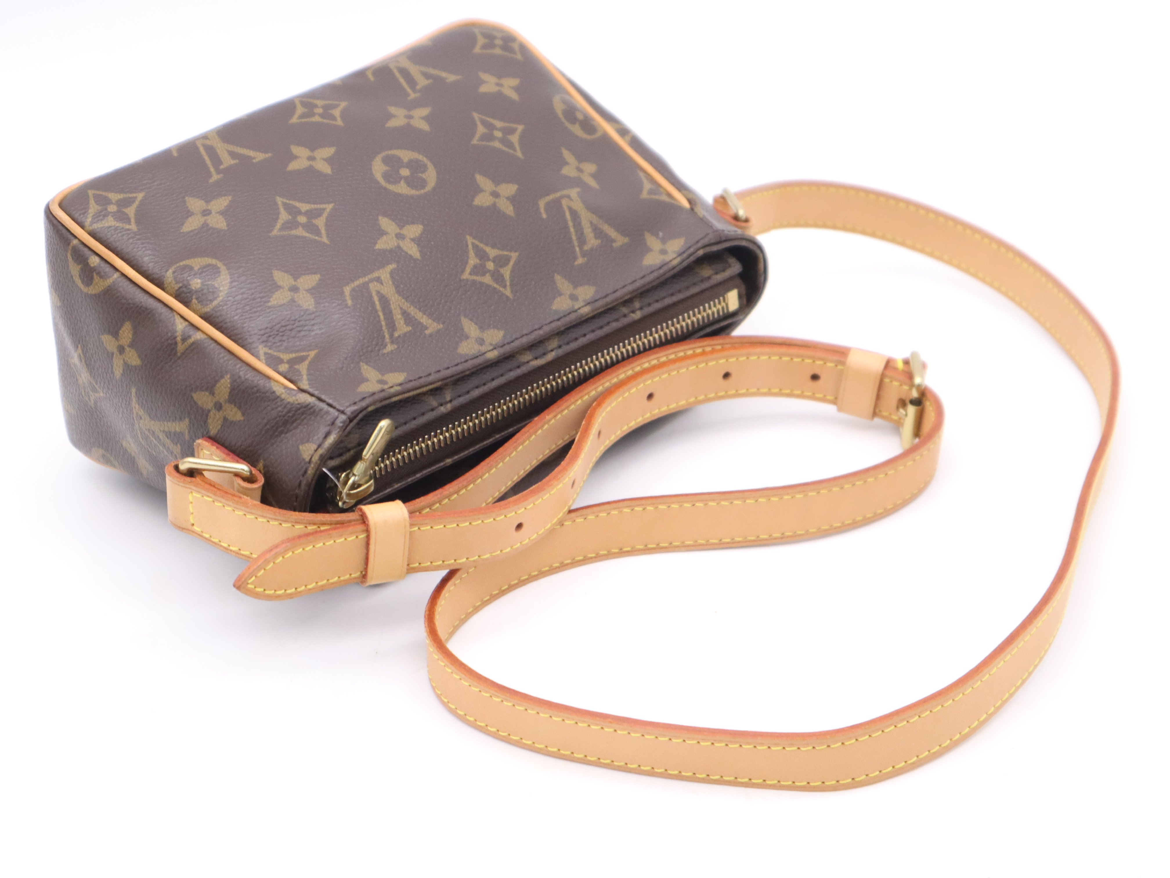 M51165 Monogram Viva Cite PM Shoulder Bag — view 6