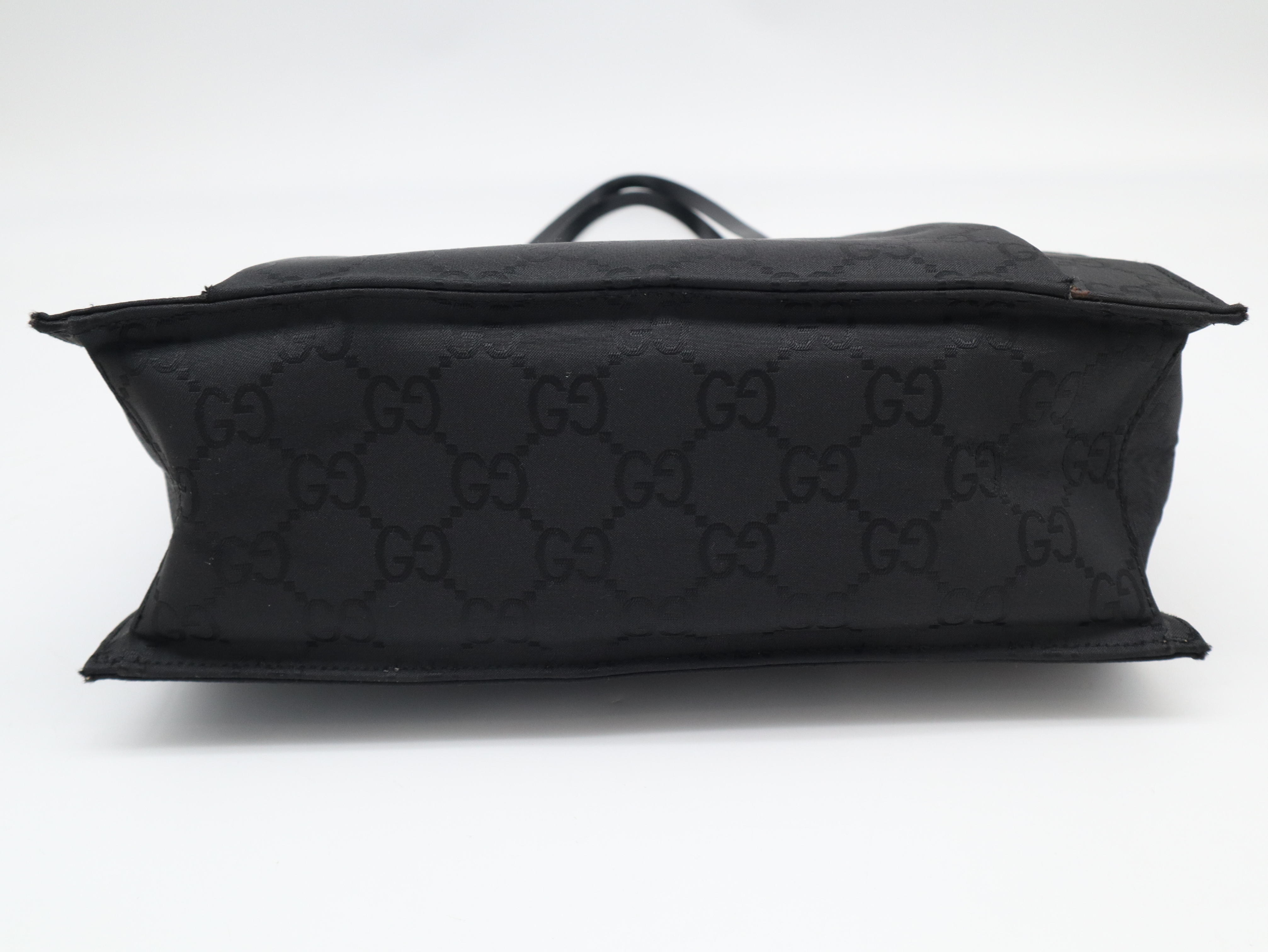 002.1008GG Nylon Tote Bag, Black, with Dust Bag. — view 5